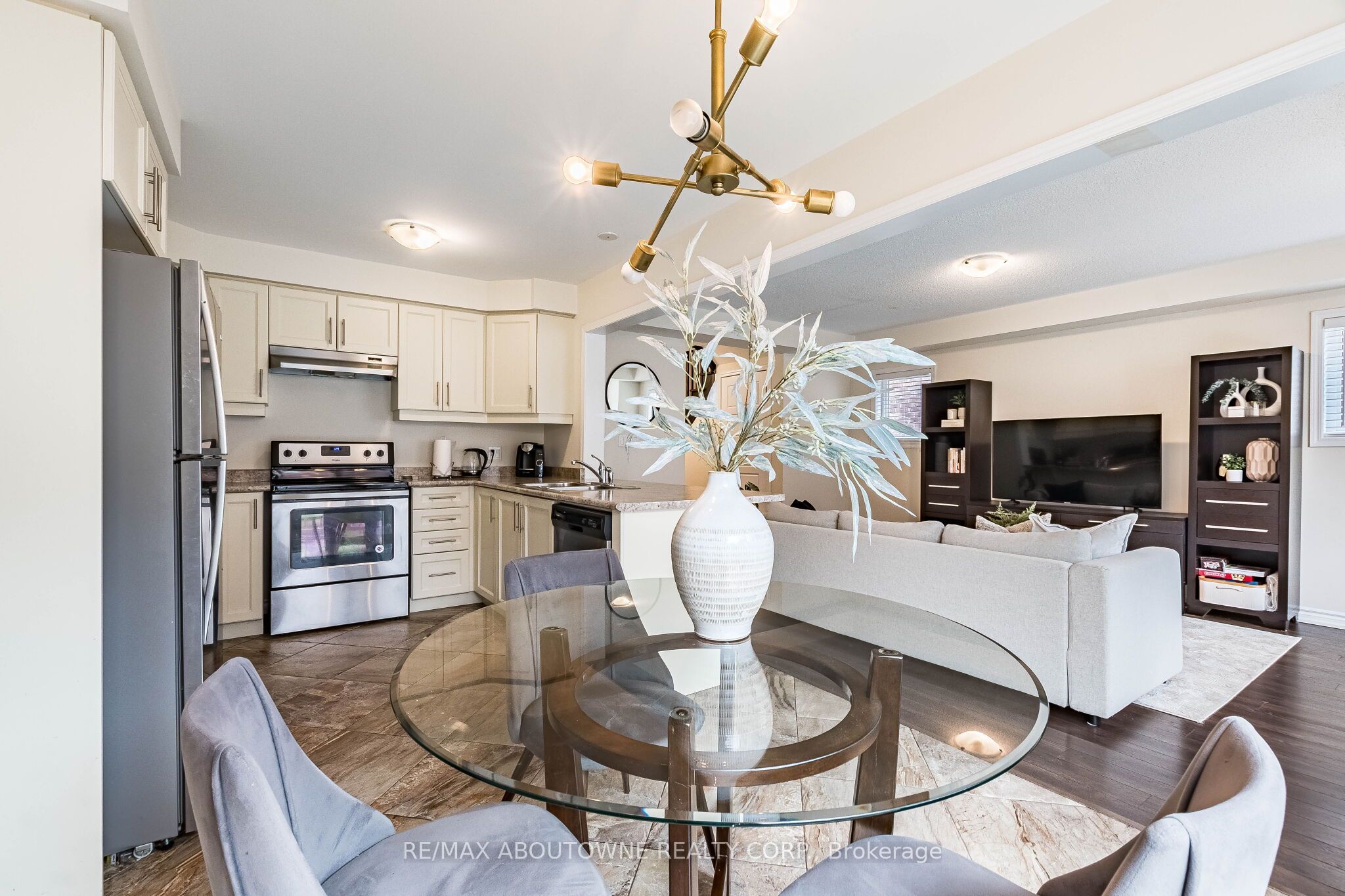 1239 Mulroney Heights, Milton ‣ W13636728 1239 Mulroney Heights, Milton ‣ W13636728