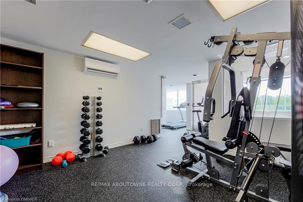 19 – 100 Bronte Road, Oakville ‣ W13701828 19 – 100 Bronte Road, Oakville ‣ W13701828