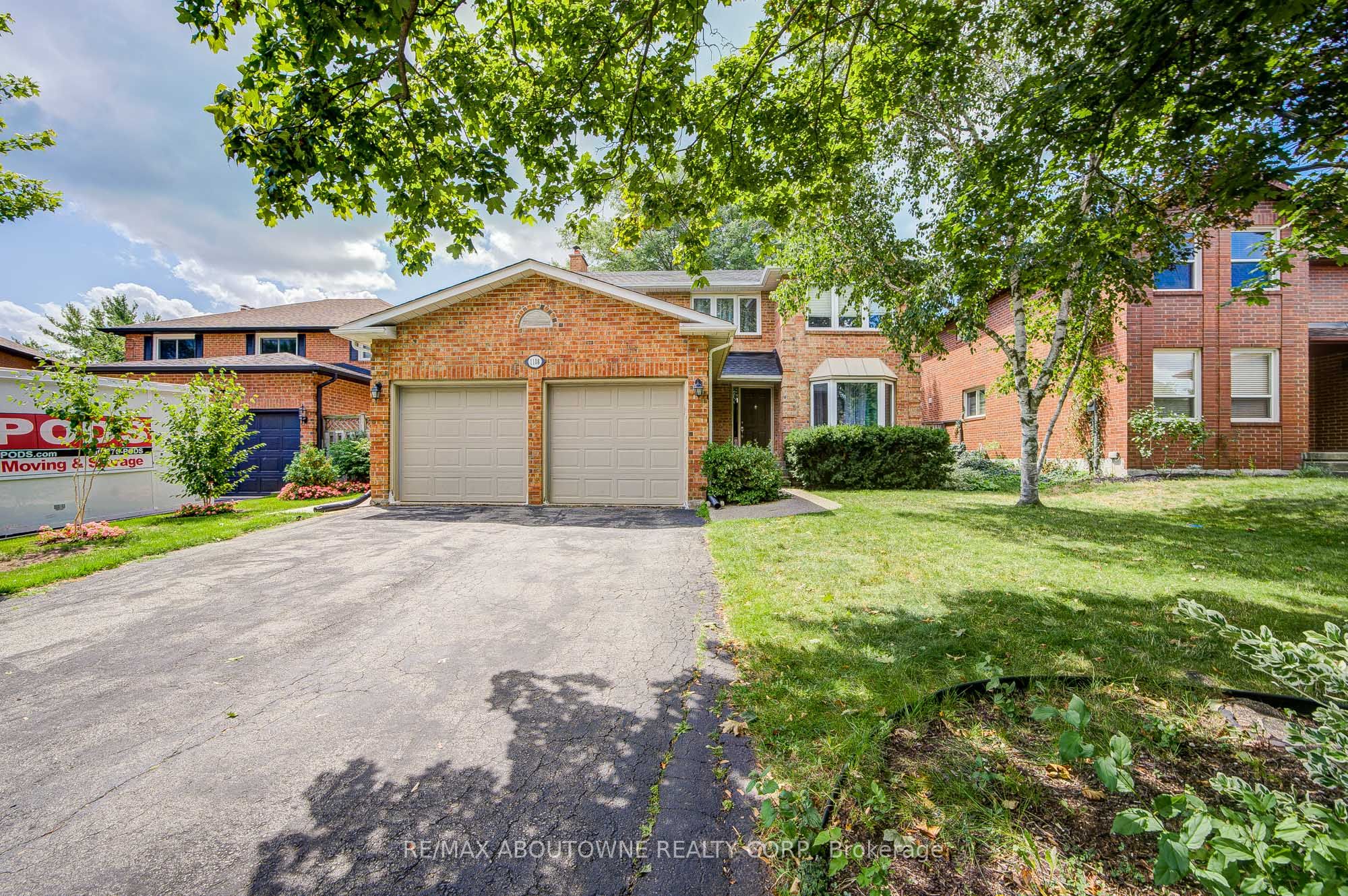 1108 Notley Crescent, Oakville