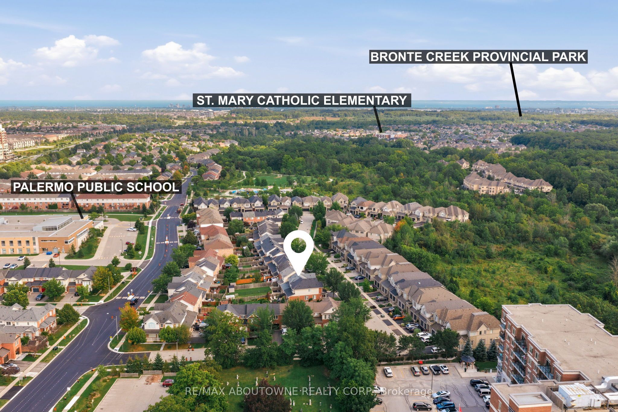 2469 Springforest Drive, Oakville ‣ W13716872 2469 Springforest Drive, Oakville ‣ W13716872