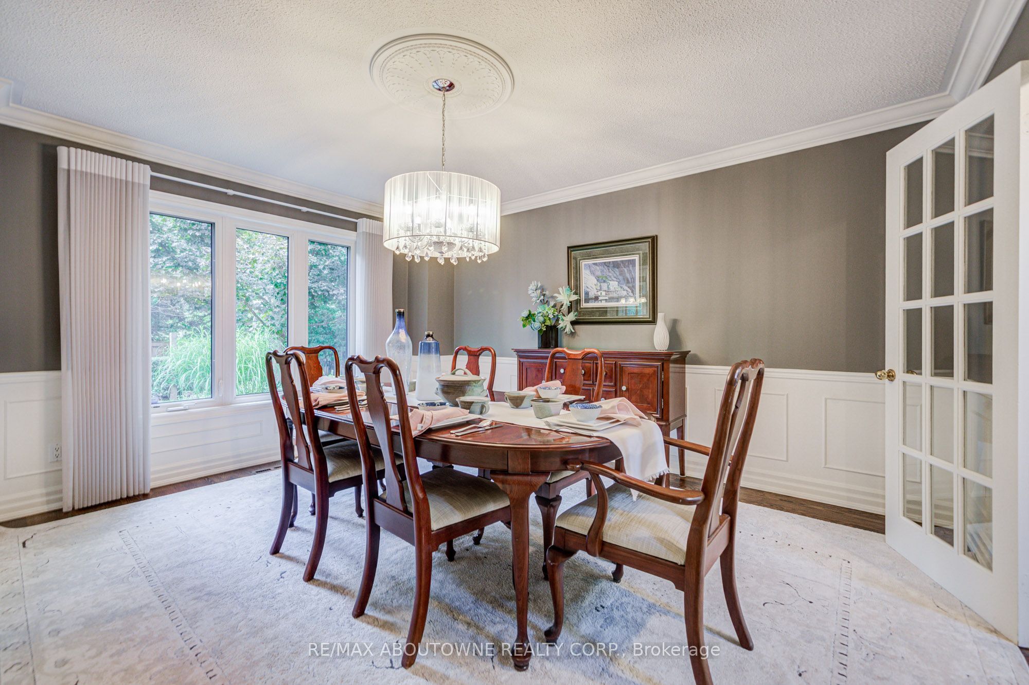 1511 Stoneybrook Trail, Oakville ‣ W13722998 1511 Stoneybrook Trail, Oakville ‣ W13722998