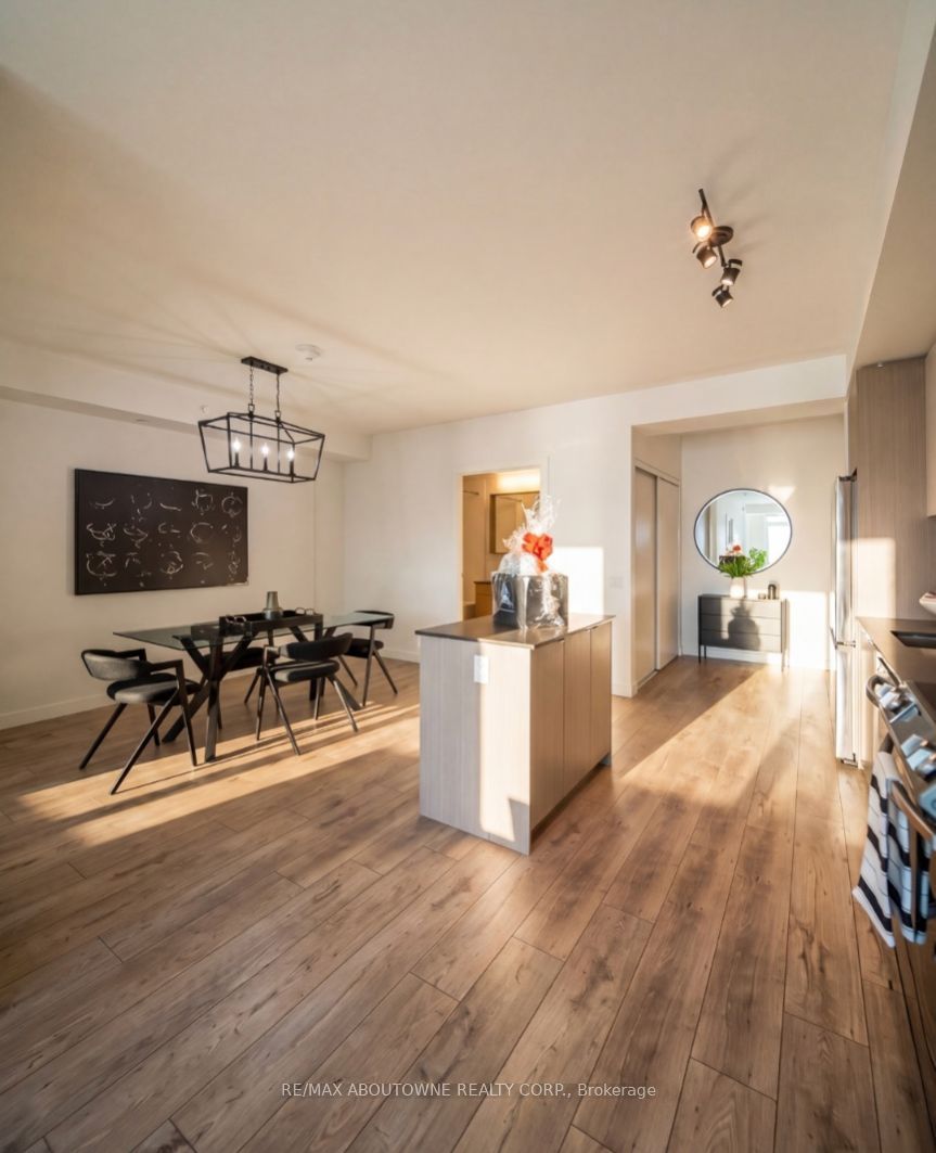 B0614 – 133 Bronte Road, Oakville