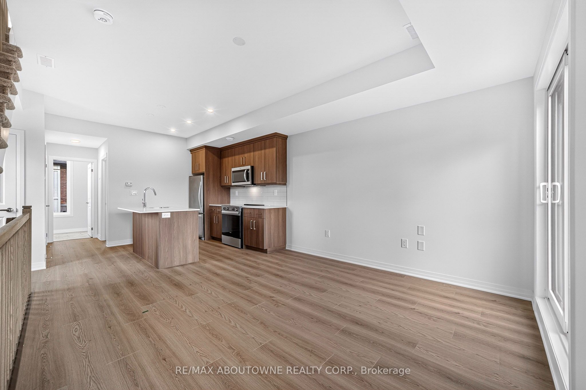 24 – 725 Front Royal Street, Mississauga ‣ W13745626 24 – 725 Front Royal Street, Mississauga ‣ W13745626