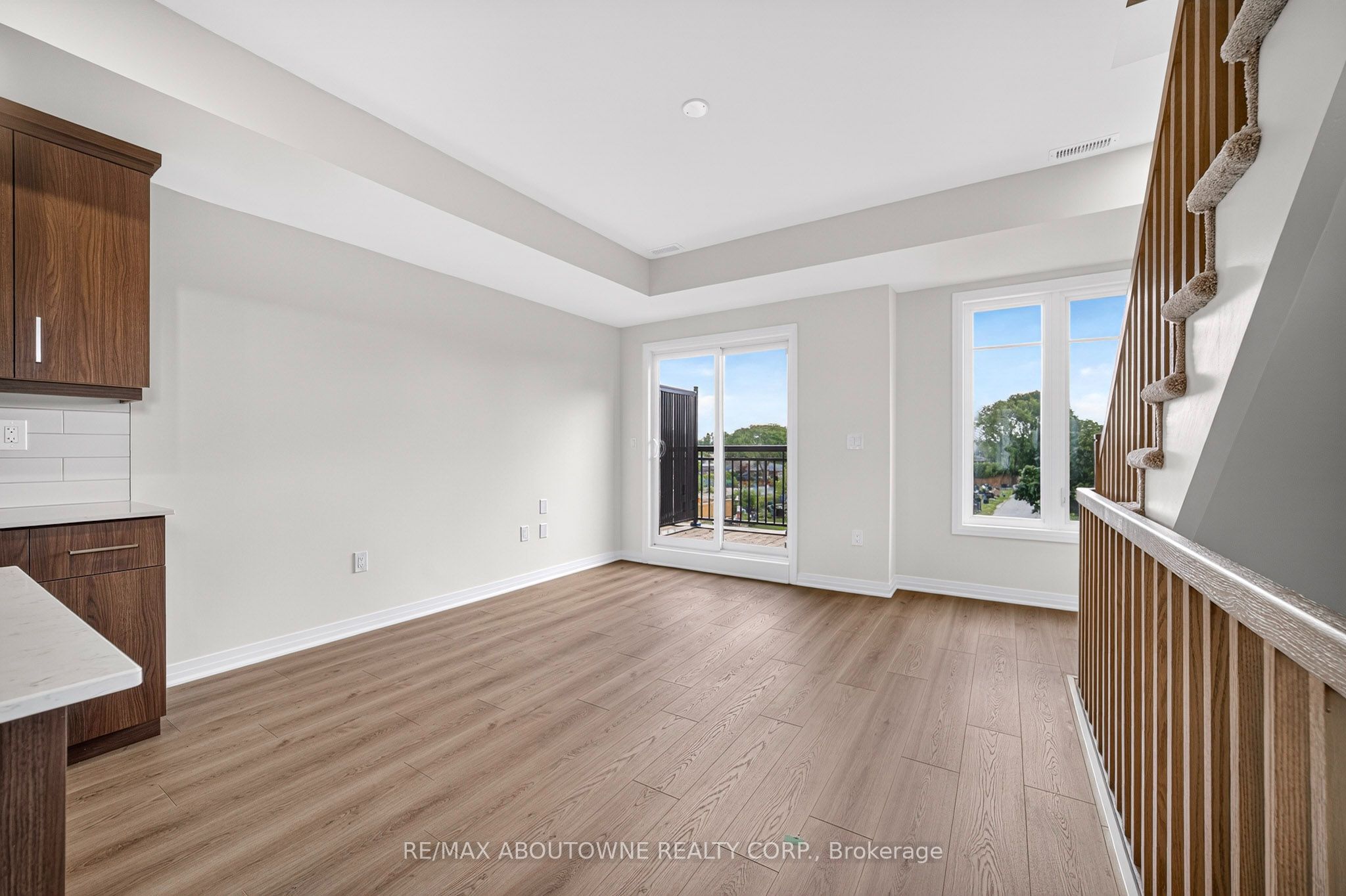 24 – 725 Front Royal Street, Mississauga ‣ W13745626 24 – 725 Front Royal Street, Mississauga ‣ W13745626