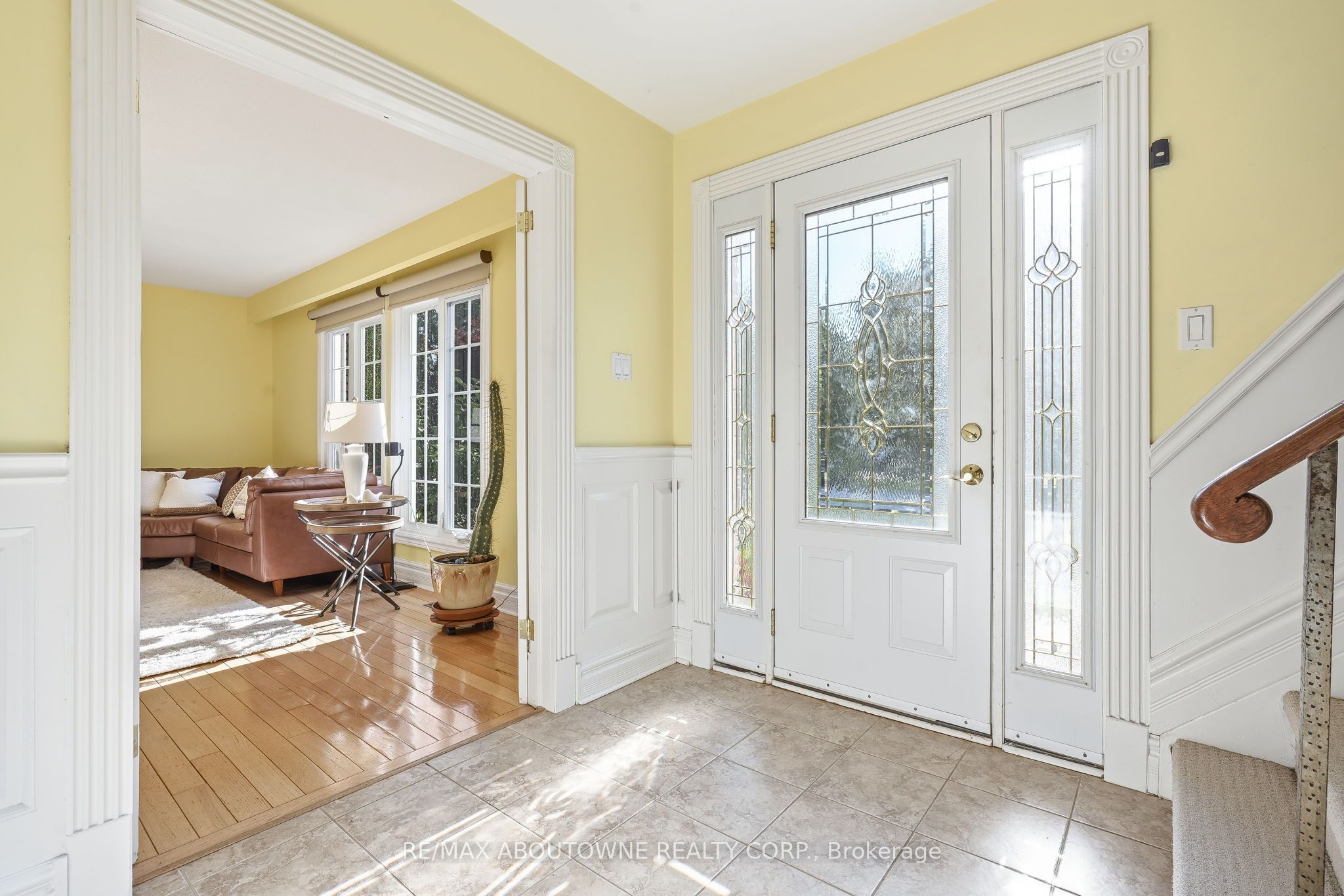 1177 Grand Boulevard, Oakville ‣ W13753610 1177 Grand Boulevard, Oakville ‣ W13753610