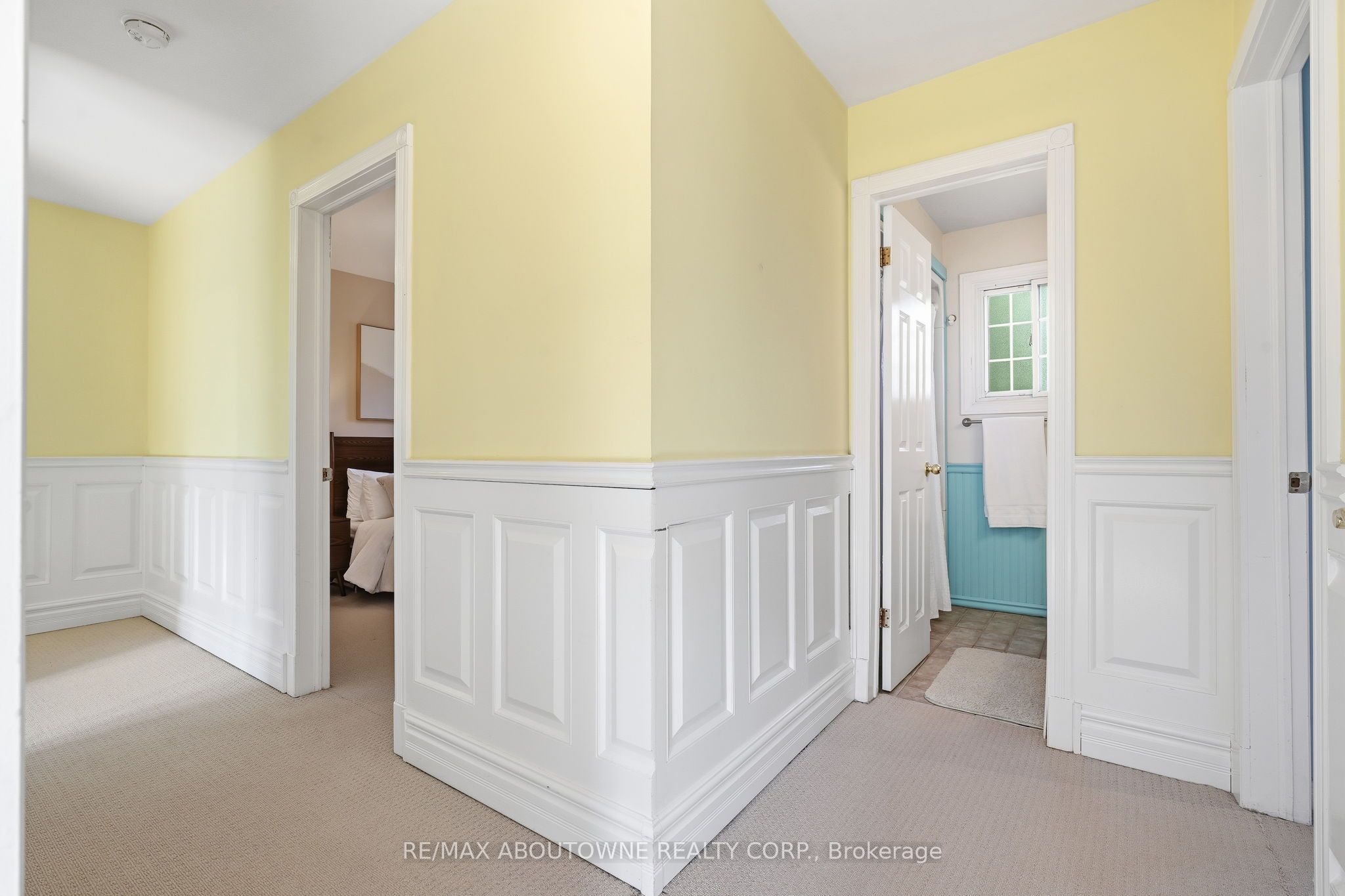 1177 Grand Boulevard, Oakville ‣ W13753610 1177 Grand Boulevard, Oakville ‣ W13753610