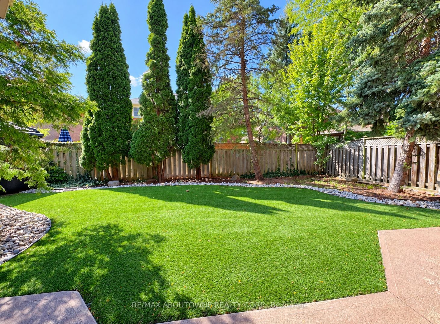 1374 Heritage Way, Oakville