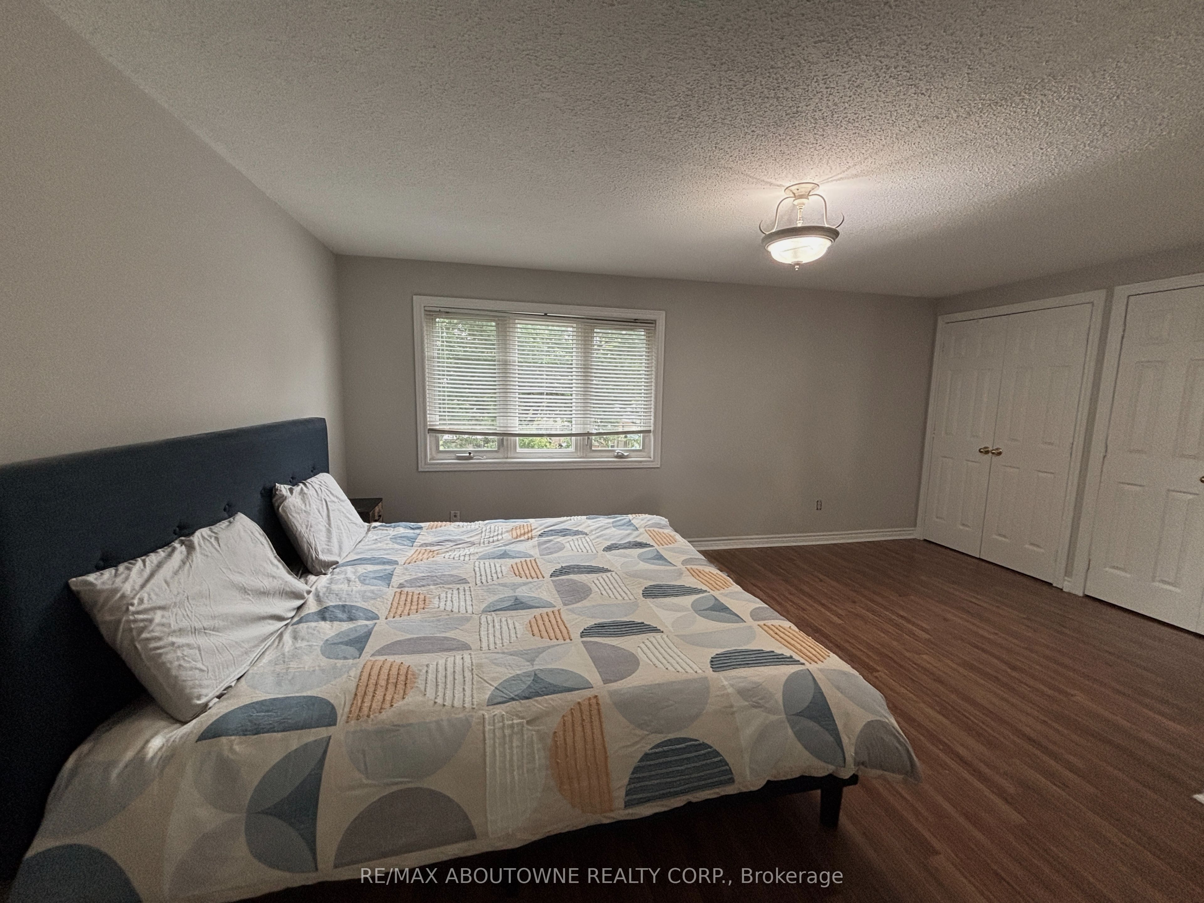 3072 Patrick Crescent, Mississauga ‣ W13778018 3072 Patrick Crescent, Mississauga ‣ W13778018