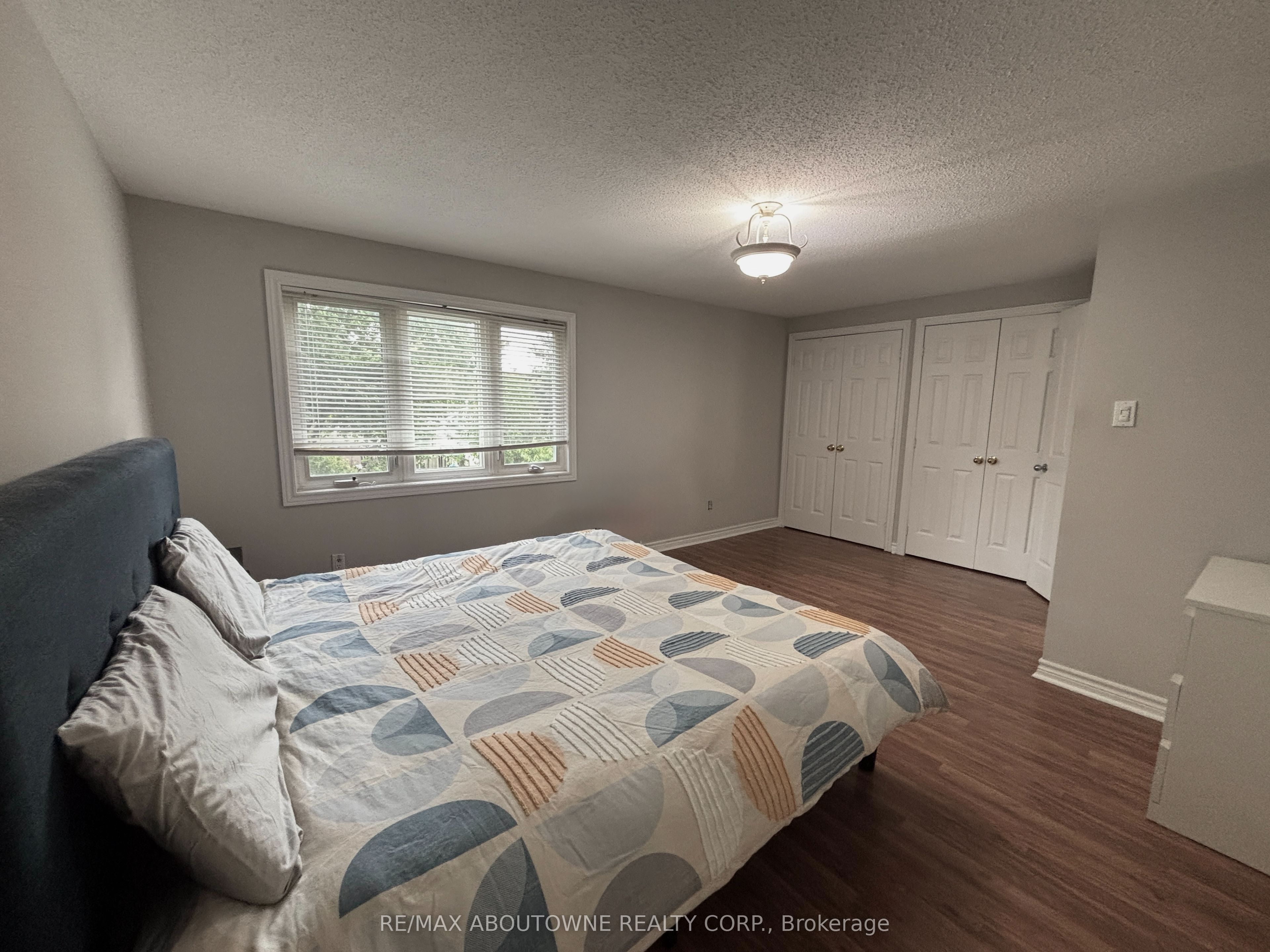 3072 Patrick Crescent, Mississauga ‣ W13778018 3072 Patrick Crescent, Mississauga ‣ W13778018