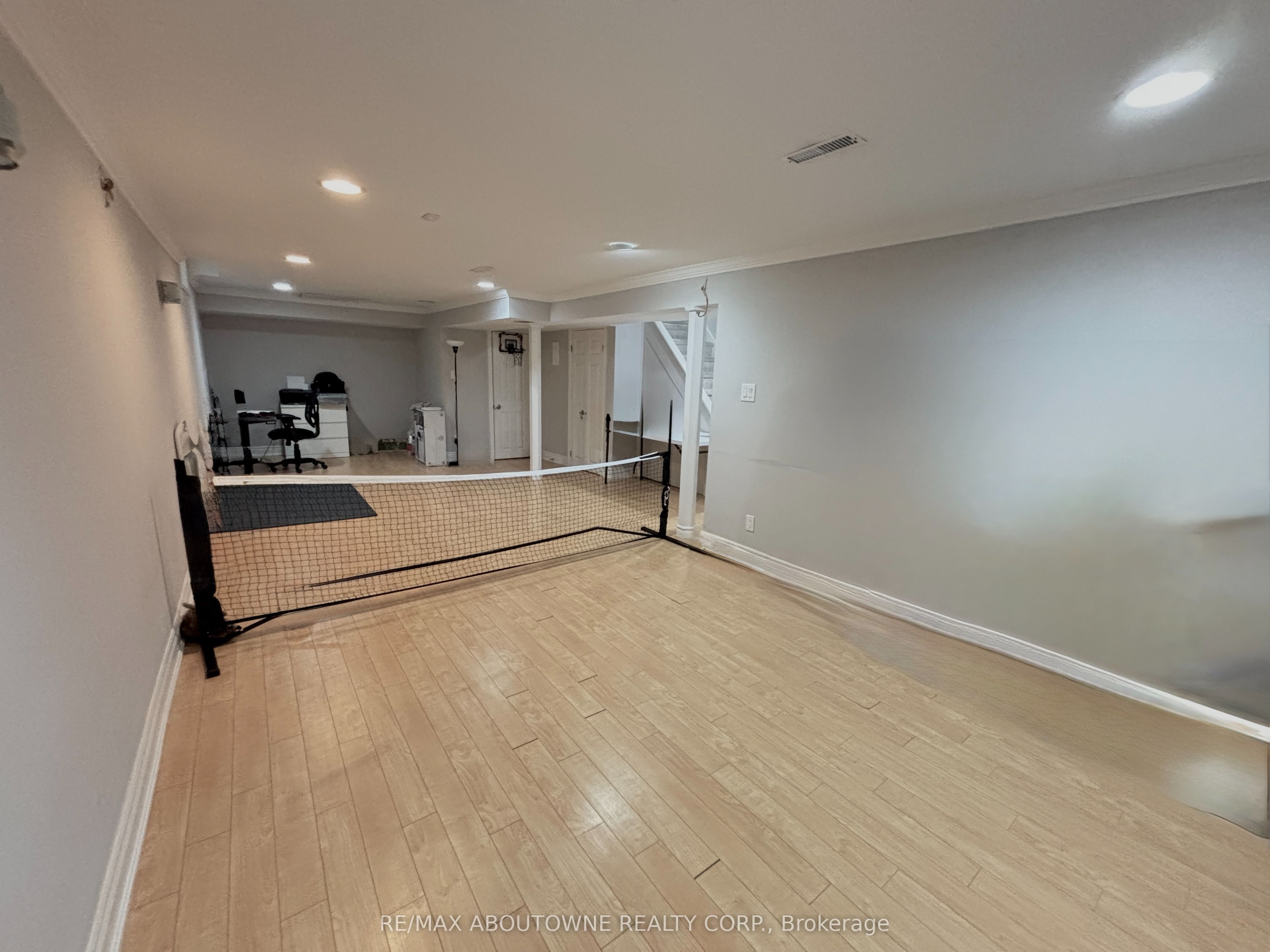 3072 Patrick Crescent, Mississauga ‣ W13778018 3072 Patrick Crescent, Mississauga ‣ W13778018