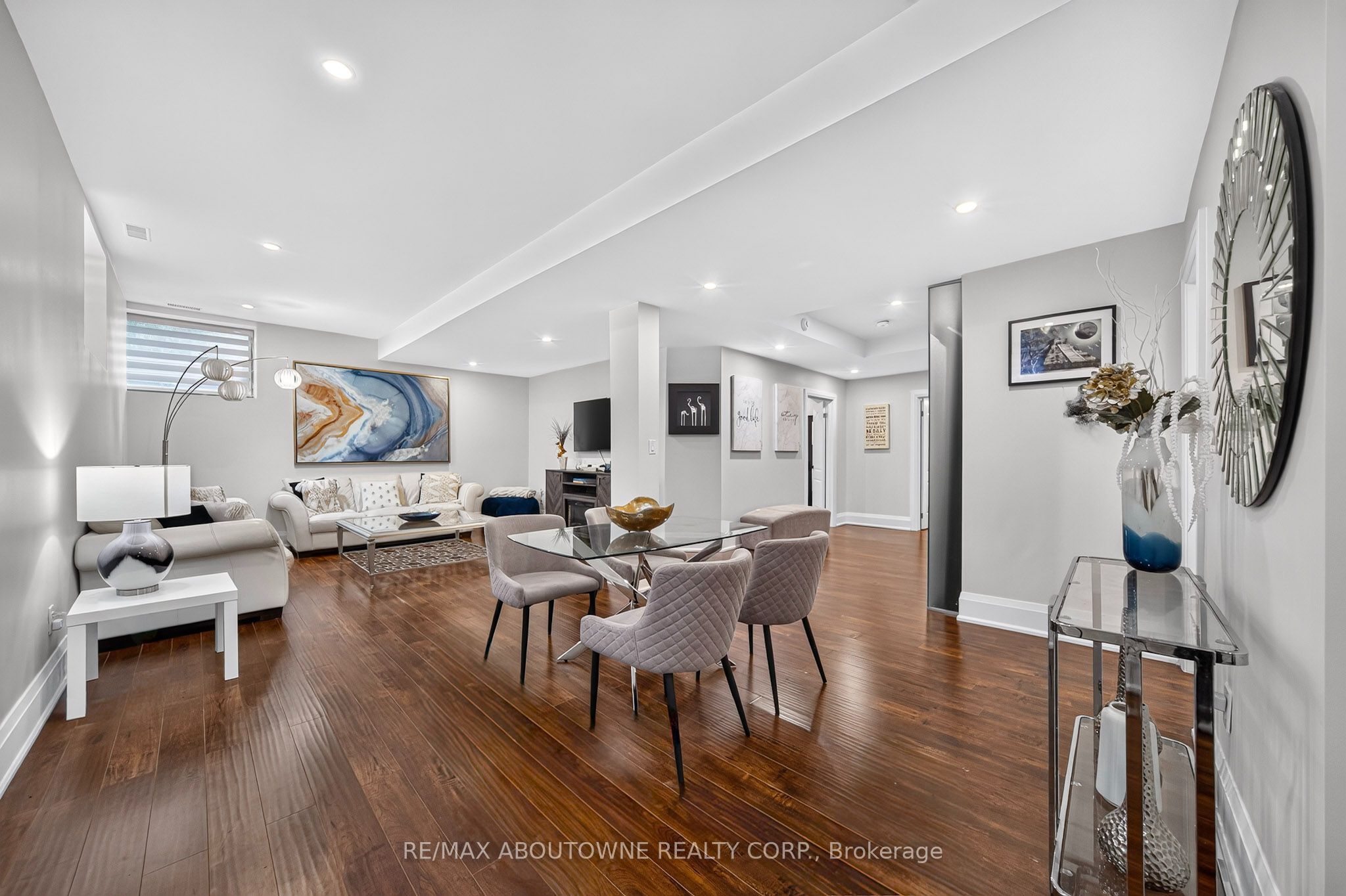 1526 Bridge Road, Oakville ‣ W13787678 1526 Bridge Road, Oakville ‣ W13787678
