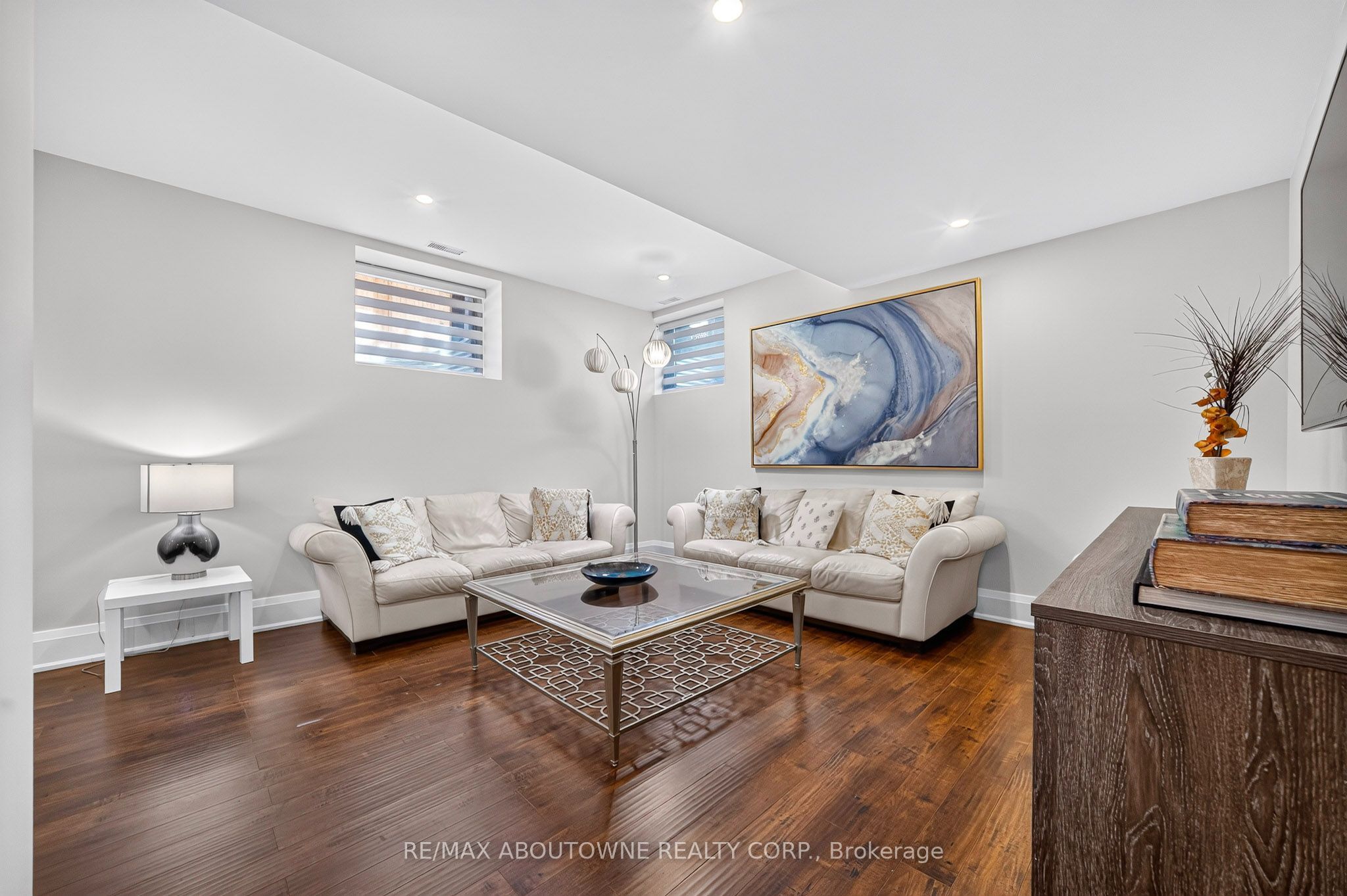 1526 Bridge Road, Oakville ‣ W13787678 1526 Bridge Road, Oakville ‣ W13787678