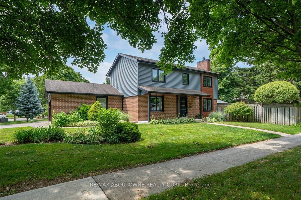 3985 Taffey Crescent, Mississauga ‣ W13790180 3985 Taffey Crescent, Mississauga ‣ W13790180