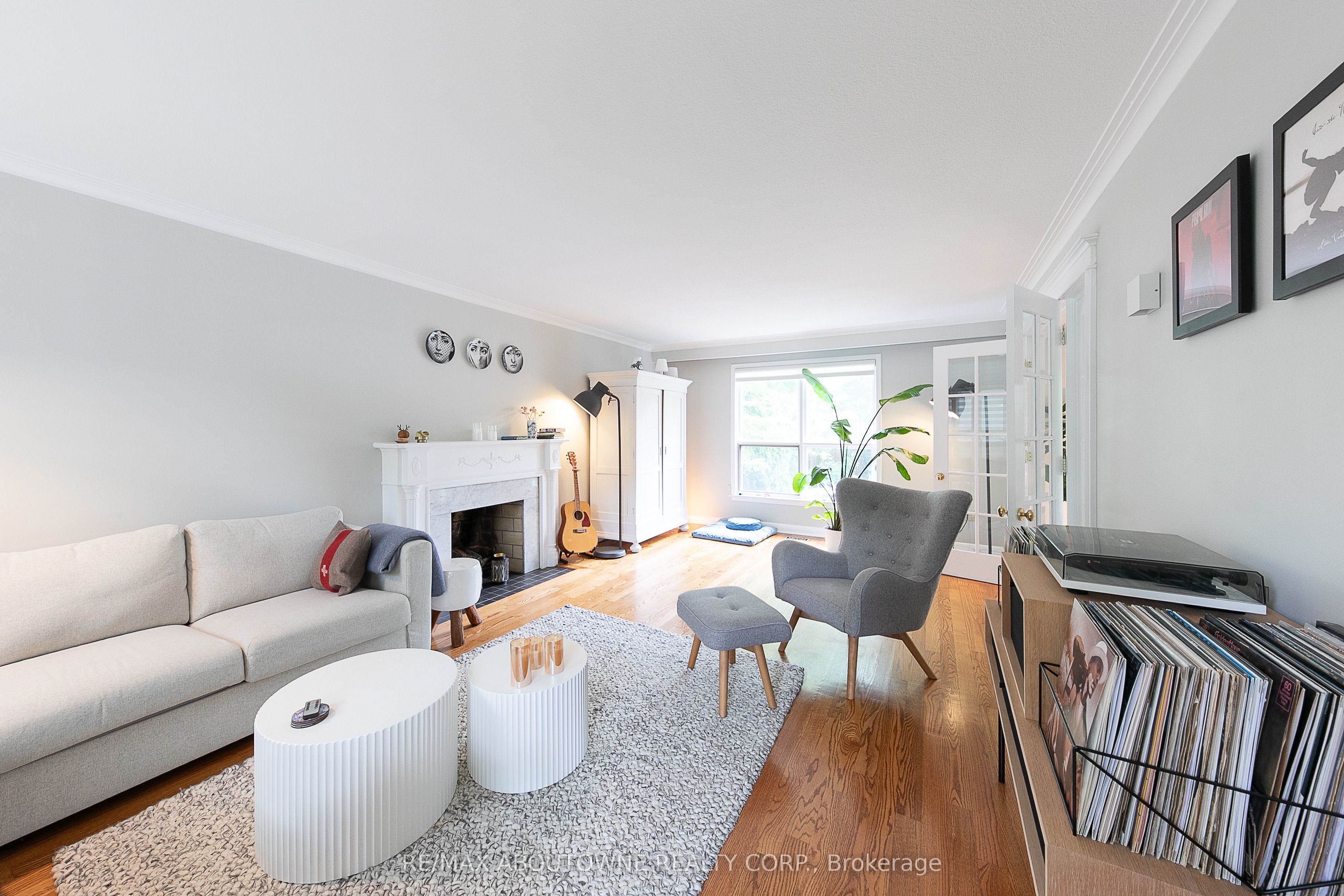 1290 Braeside Drive, Oakville ‣ W13791354 1290 Braeside Drive, Oakville ‣ W13791354