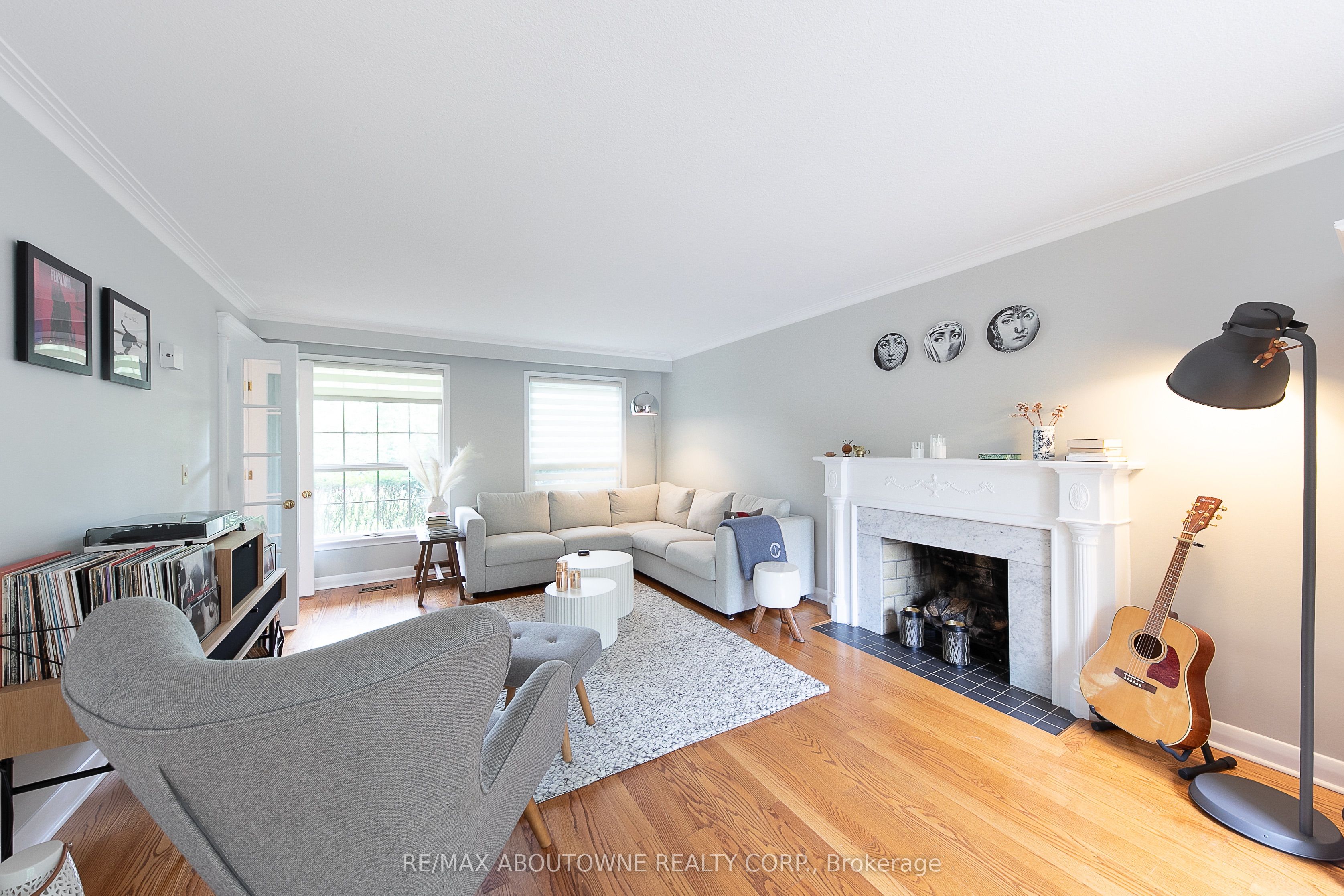 1290 Braeside Drive, Oakville ‣ W13791354 1290 Braeside Drive, Oakville ‣ W13791354