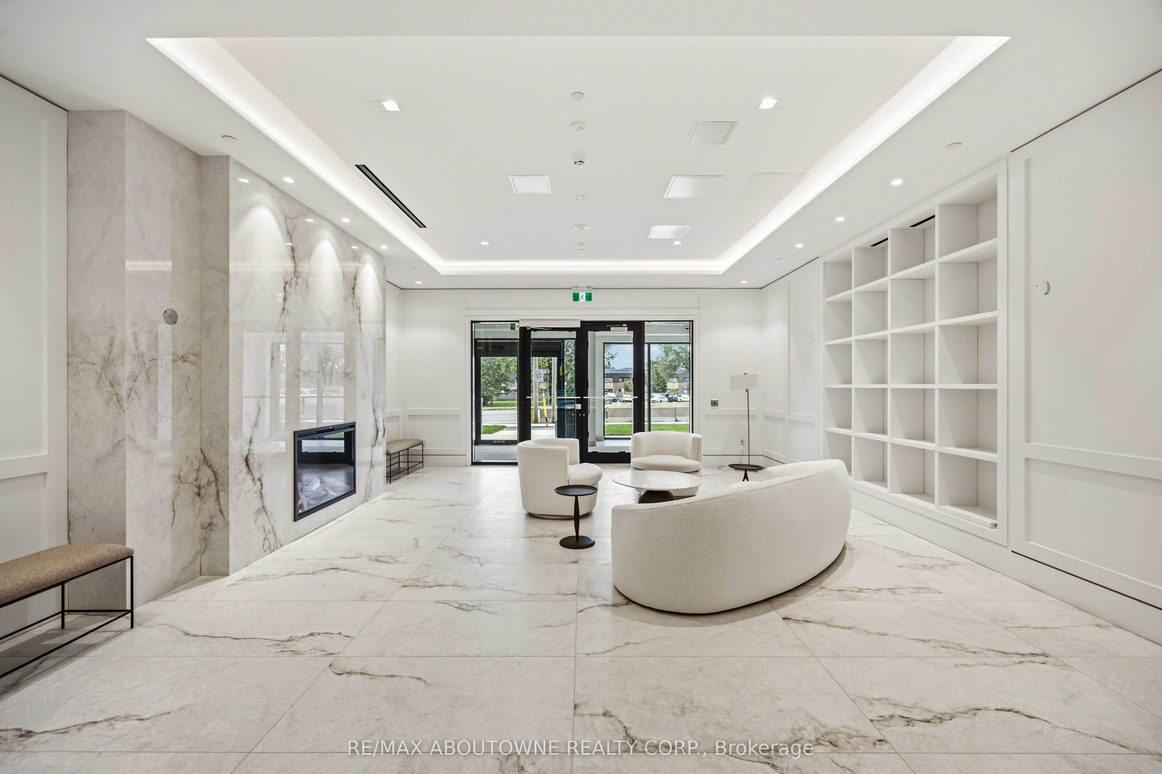 05 – 4010 EGLINTON Avenue, Toronto W09 ‣ W13802994 05 – 4010 EGLINTON Avenue, Toronto W09 ‣ W13802994