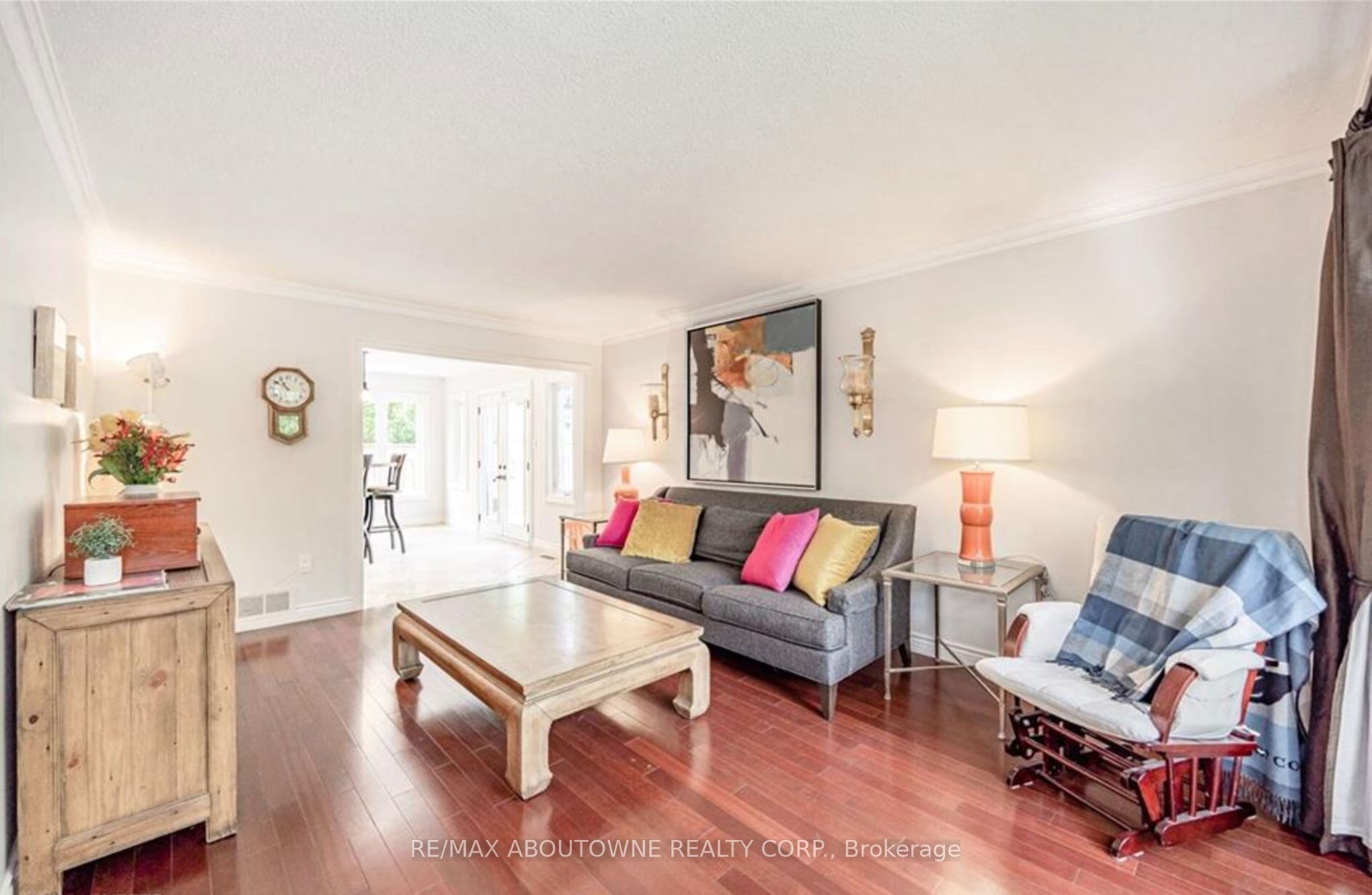 500 Blenheim Crescent, Oakville ‣ W13821154 500 Blenheim Crescent, Oakville ‣ W13821154