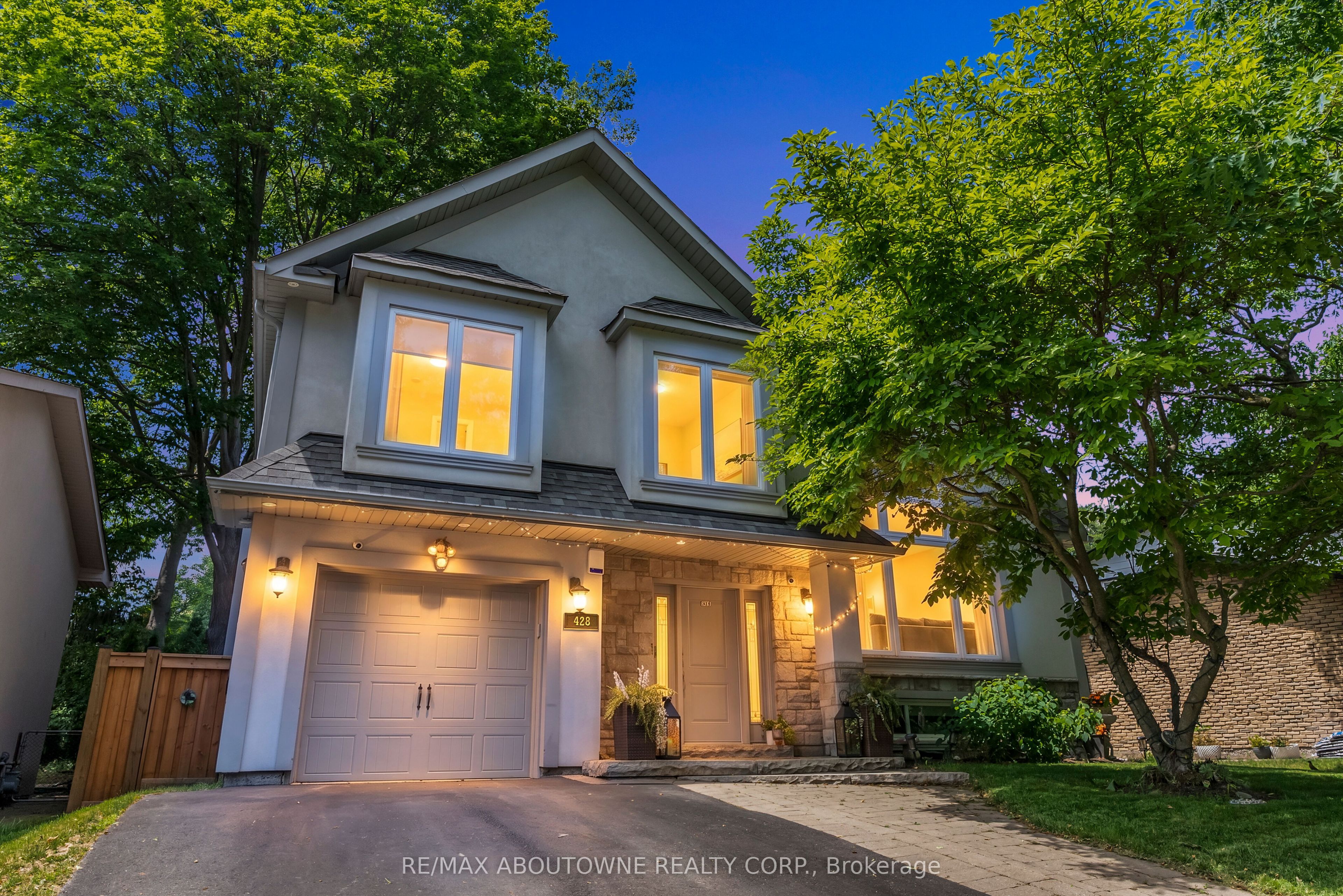 428 Brookmill Road, Oakville
