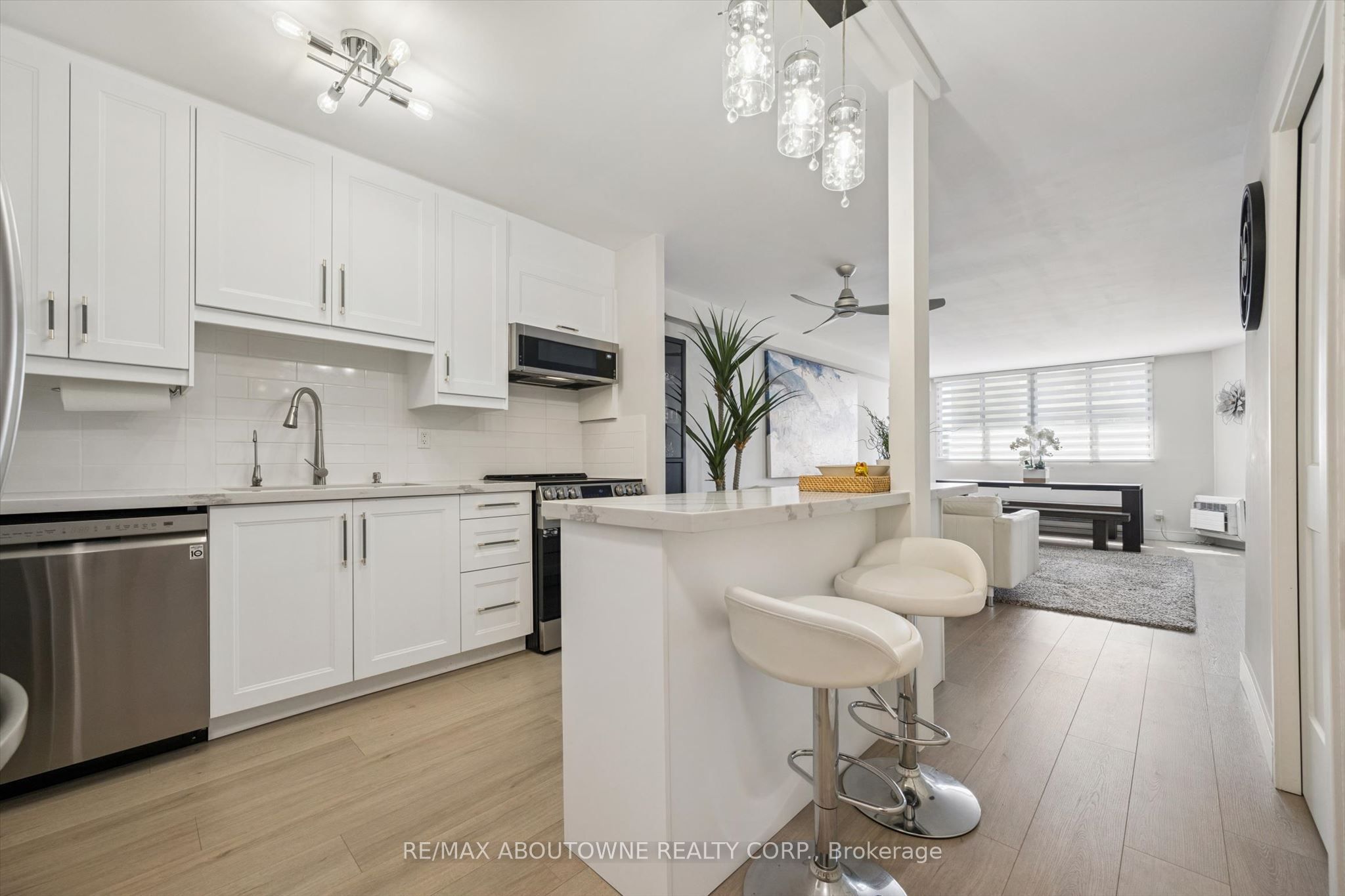 Call LBO – 81 MILLSIDE Drive, Milton ‣ W13824110 Call LBO – 81 MILLSIDE Drive, Milton ‣ W13824110