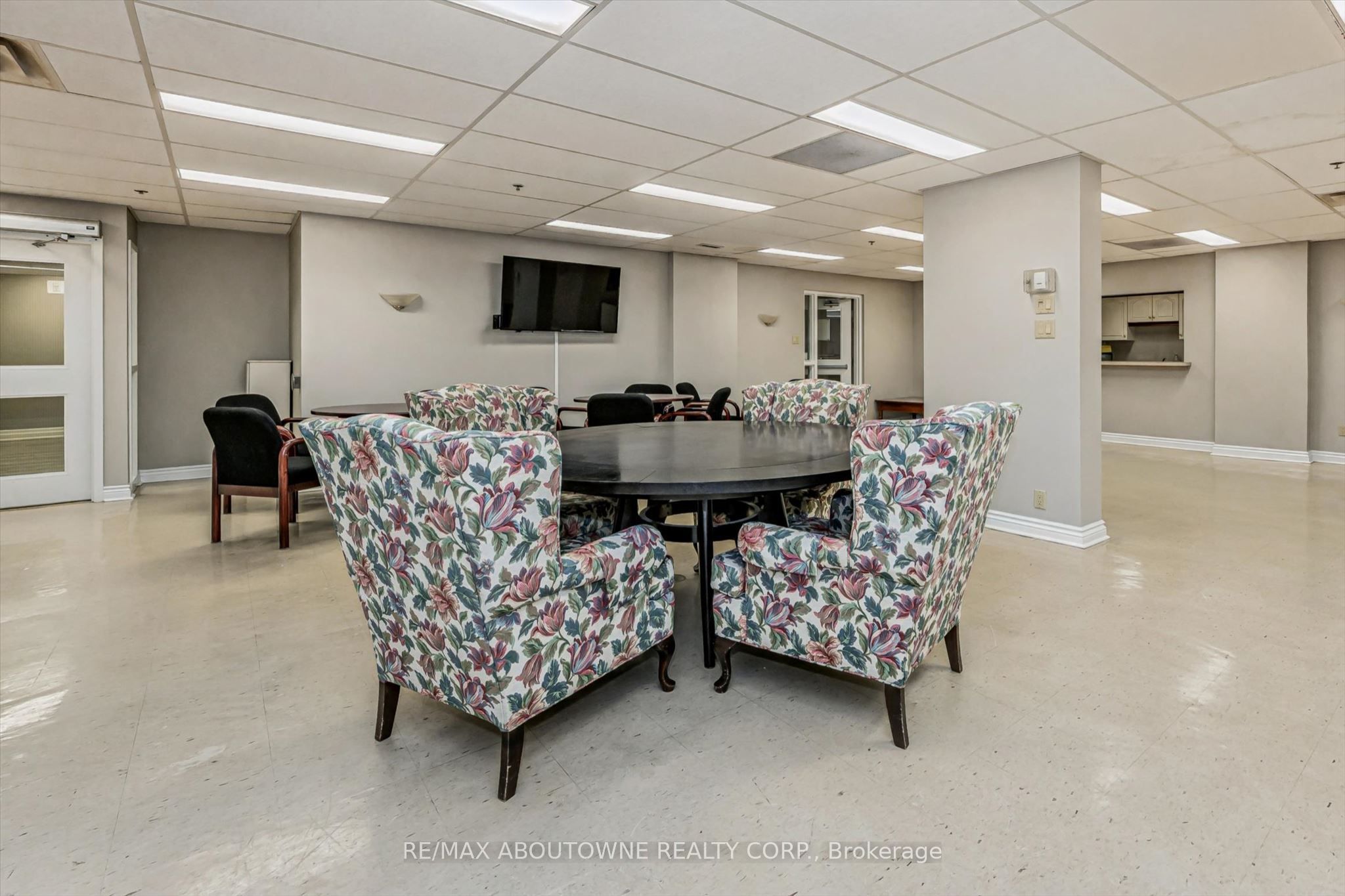 Call LBO – 81 MILLSIDE Drive, Milton ‣ W13824110 Call LBO – 81 MILLSIDE Drive, Milton ‣ W13824110
