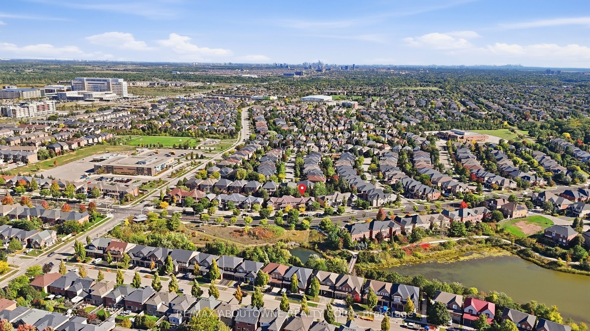 2409 Postmaster Drive, Oakville ‣ W13829152 2409 Postmaster Drive, Oakville ‣ W13829152