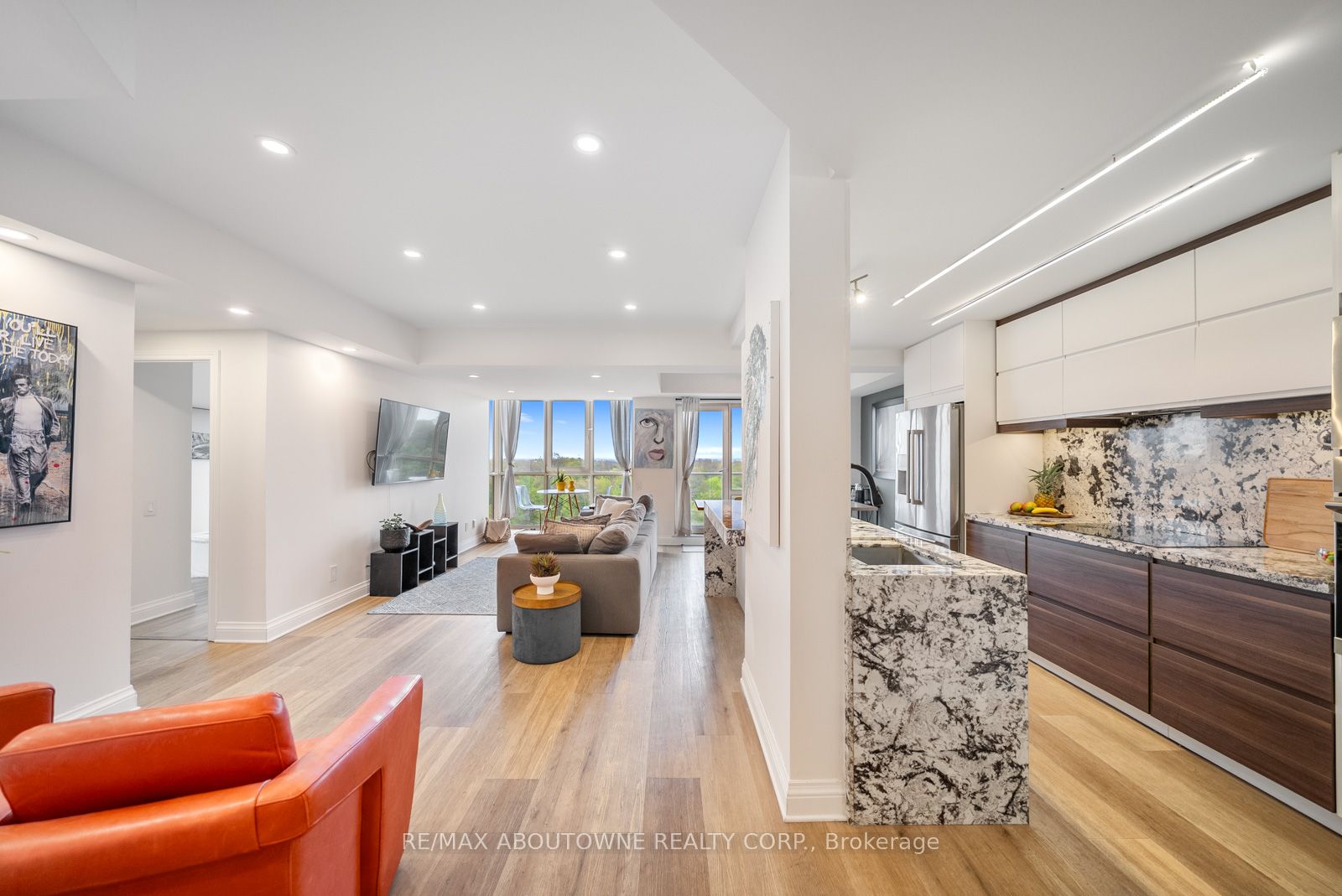 3 – 50 Old Mill Road, Oakville