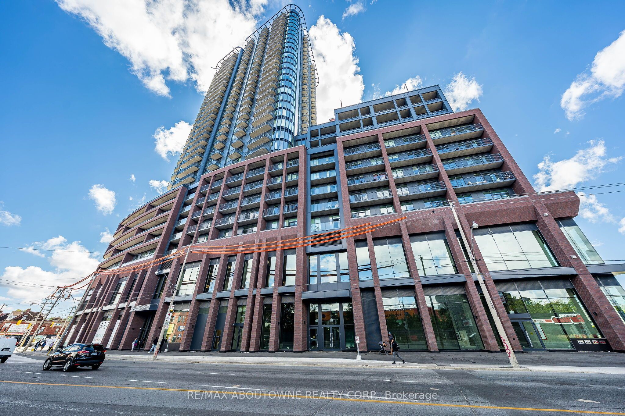 03 – 1185 Dupont Street, Toronto W02