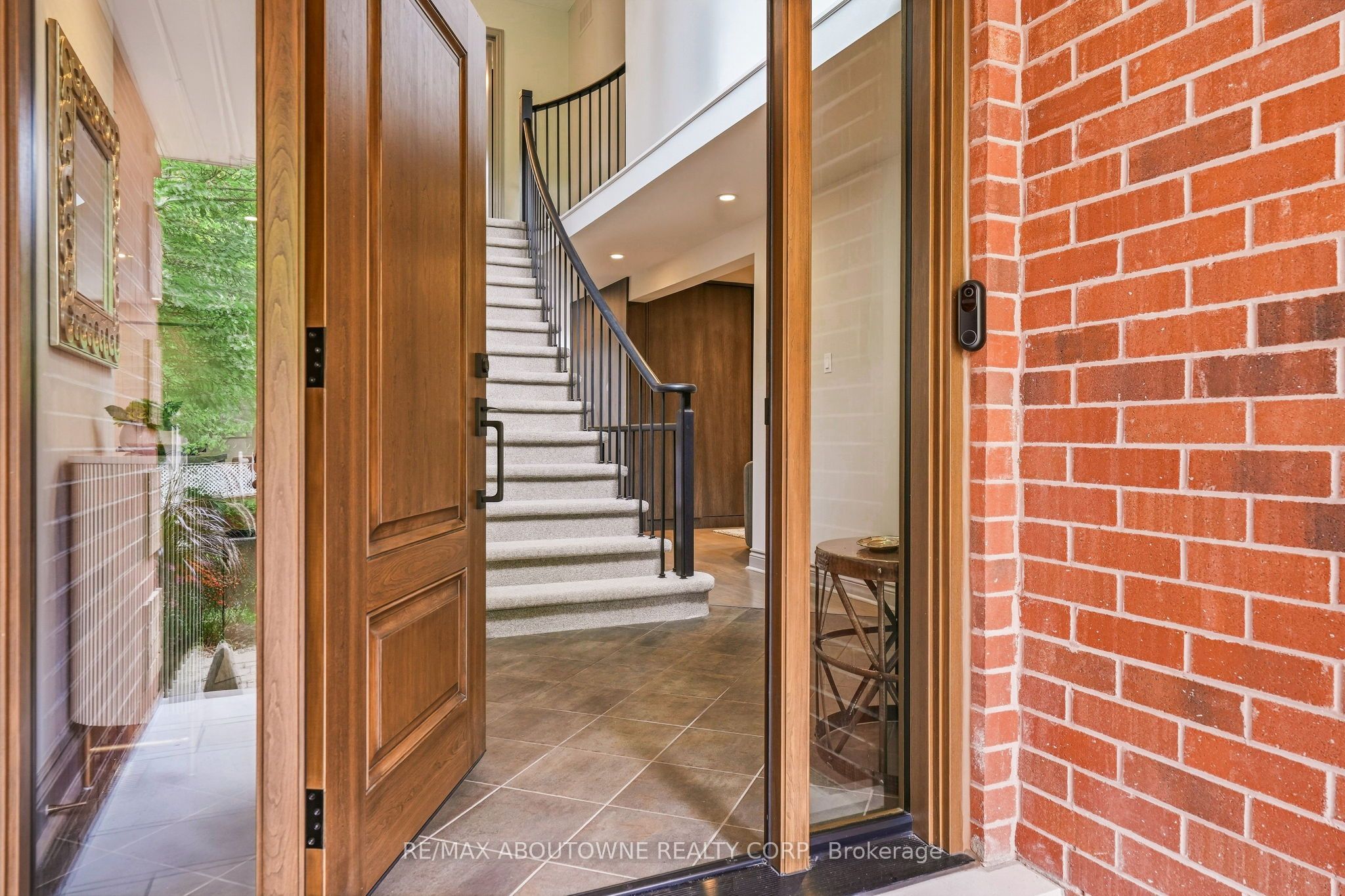 2747 Teak Crescent, Oakville ‣ W13849268 2747 Teak Crescent, Oakville ‣ W13849268