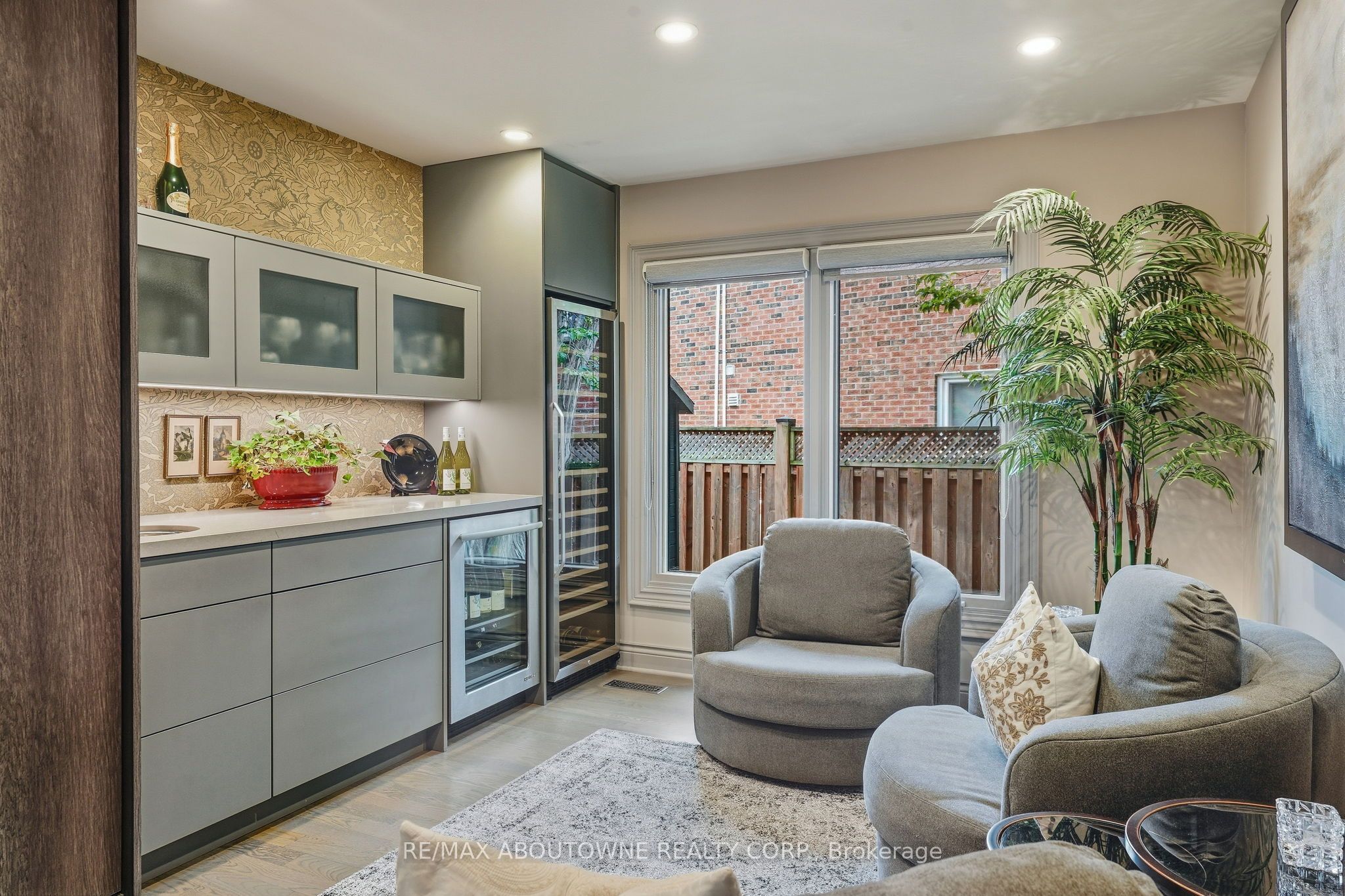 2747 Teak Crescent, Oakville ‣ W13849268 2747 Teak Crescent, Oakville ‣ W13849268