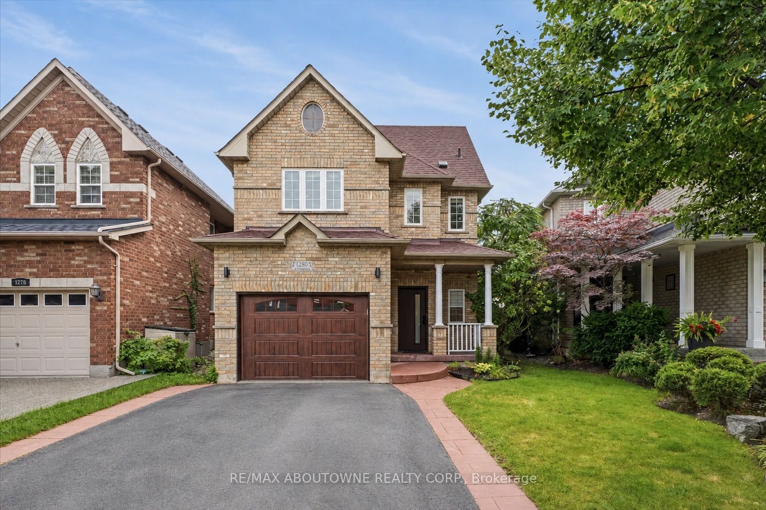 1282 Parkhurst Drive, Oakville ‣ W13851990 1282 Parkhurst Drive, Oakville ‣ W13851990