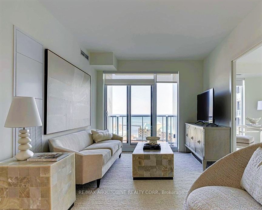 A303 – 125 Bronte Road, Oakville ‣ W13855558 A303 – 125 Bronte Road, Oakville ‣ W13855558