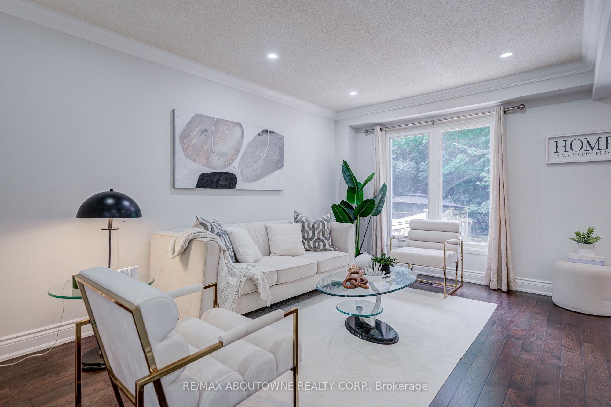 37 – 2766 Folkway Drive, Mississauga ‣ W13858052 37 – 2766 Folkway Drive, Mississauga ‣ W13858052