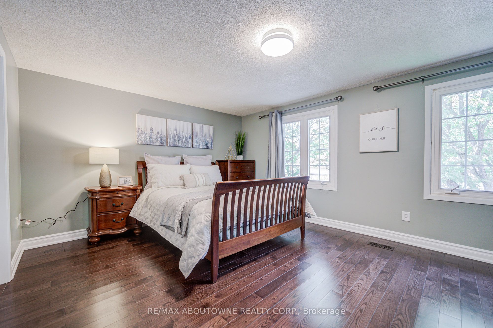 37 – 2766 Folkway Drive, Mississauga ‣ W13858052 37 – 2766 Folkway Drive, Mississauga ‣ W13858052
