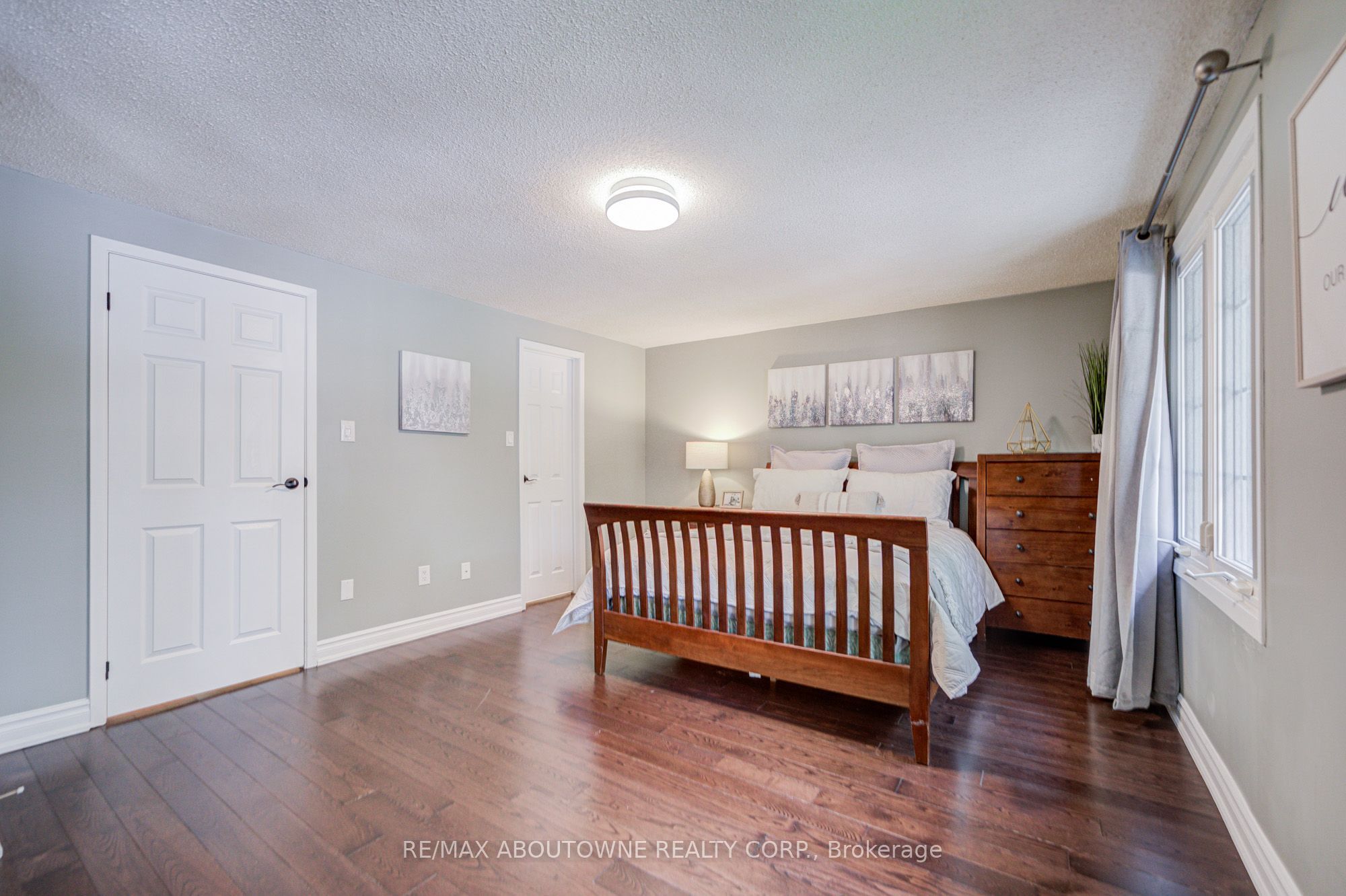 37 – 2766 Folkway Drive, Mississauga ‣ W13858052 37 – 2766 Folkway Drive, Mississauga ‣ W13858052