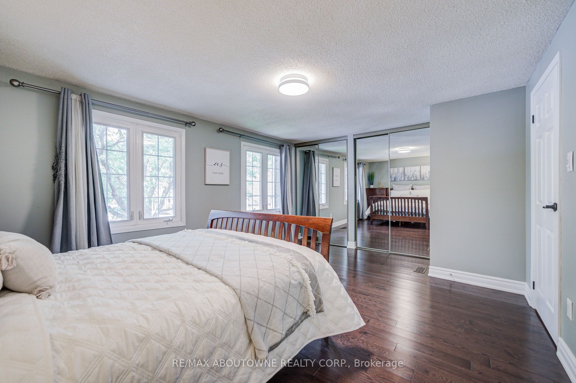37 – 2766 Folkway Drive, Mississauga ‣ W13858052 37 – 2766 Folkway Drive, Mississauga ‣ W13858052