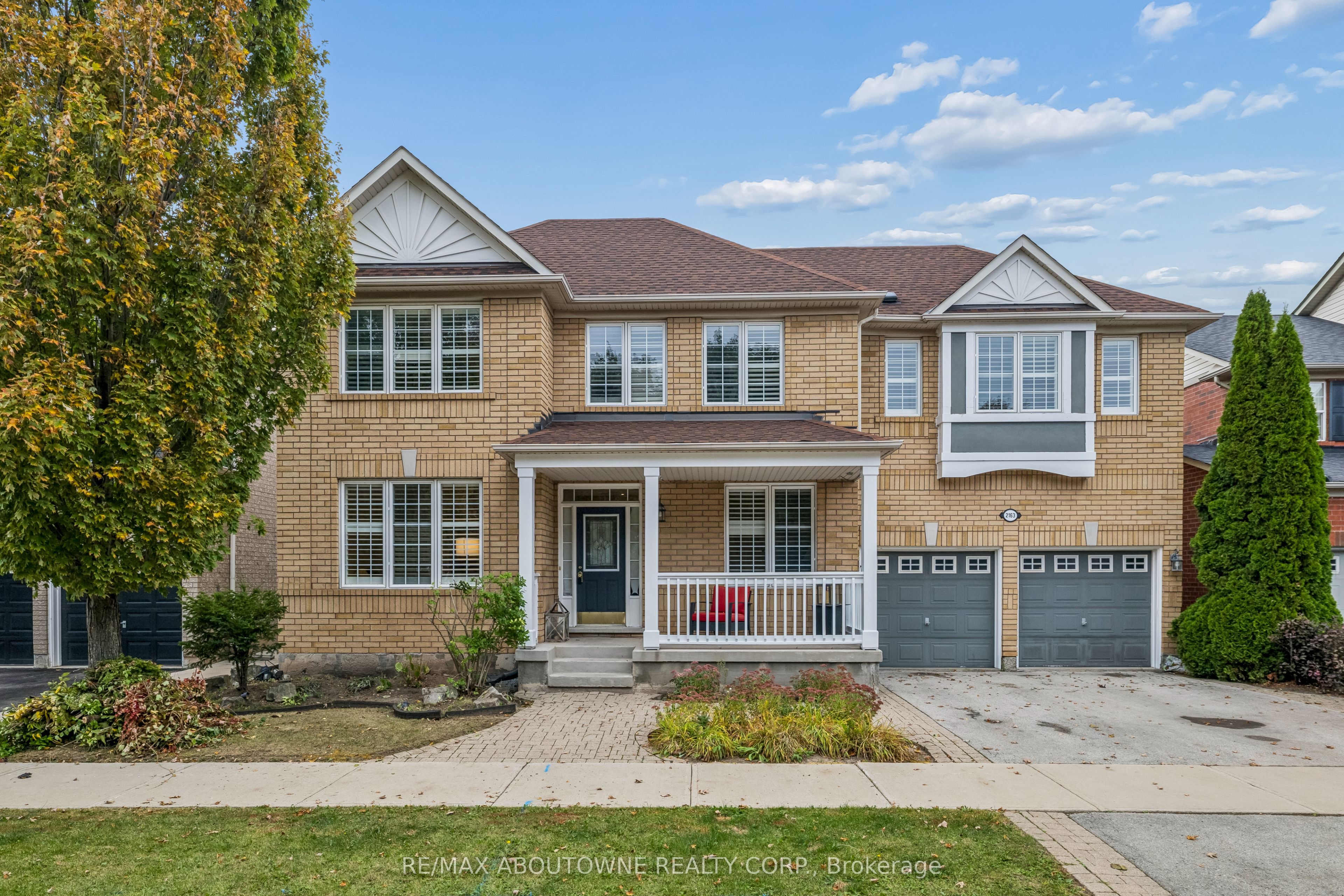 2163 Blackforest Crescent, Oakville