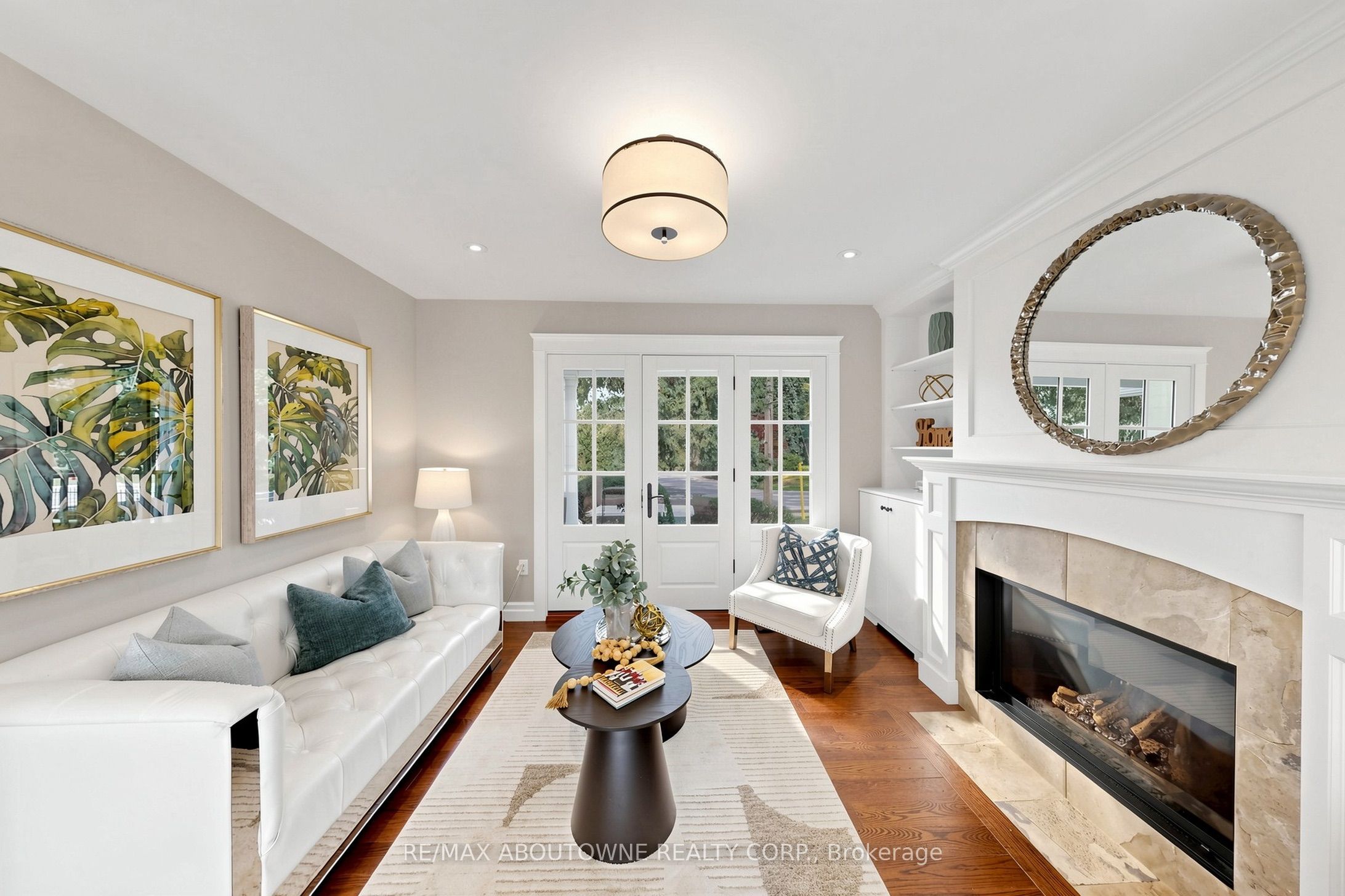 1304 Devon Road, Oakville ‣ W13869912 1304 Devon Road, Oakville ‣ W13869912