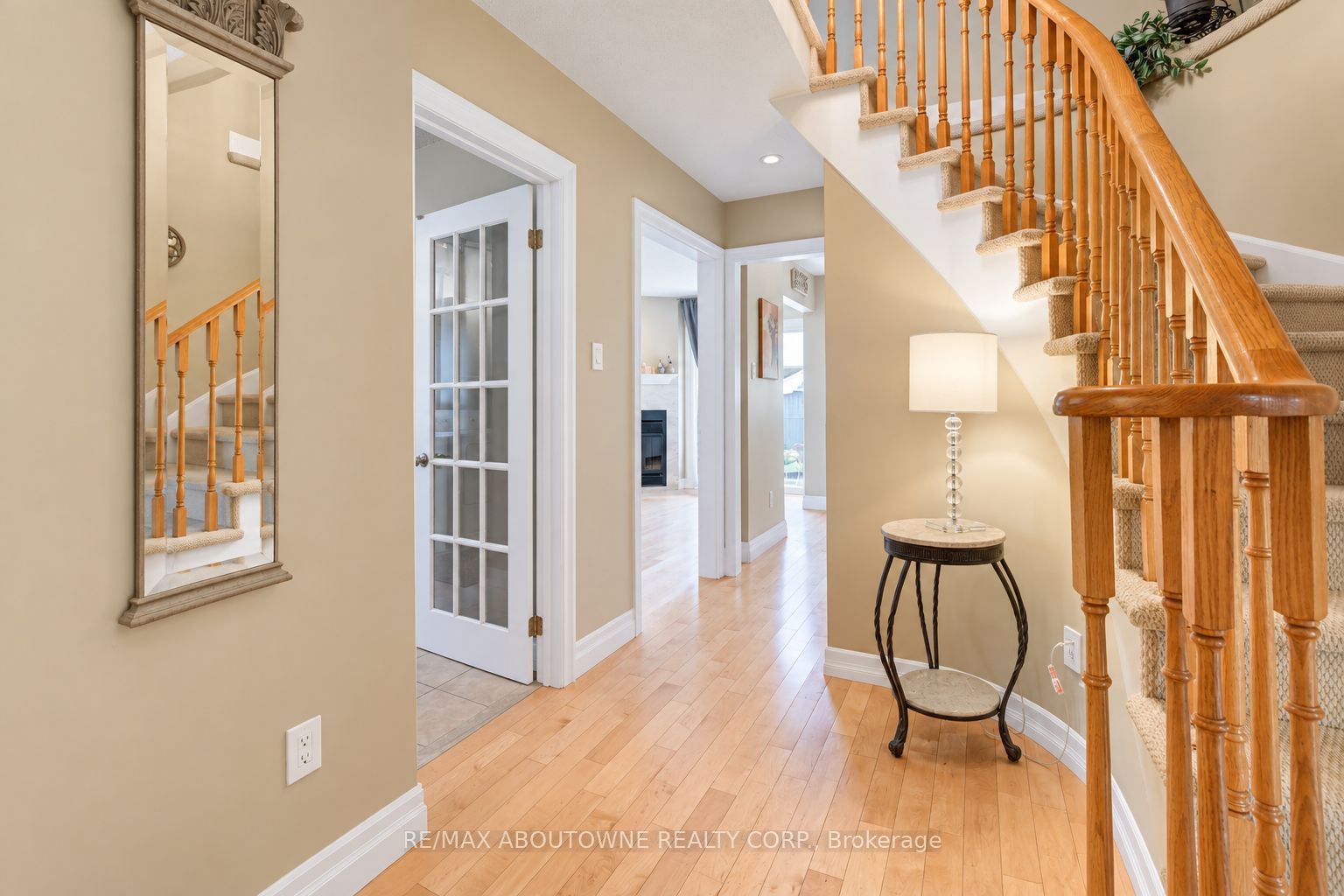 3668 Colonial Drive, Mississauga ‣ W13873418 3668 Colonial Drive, Mississauga ‣ W13873418