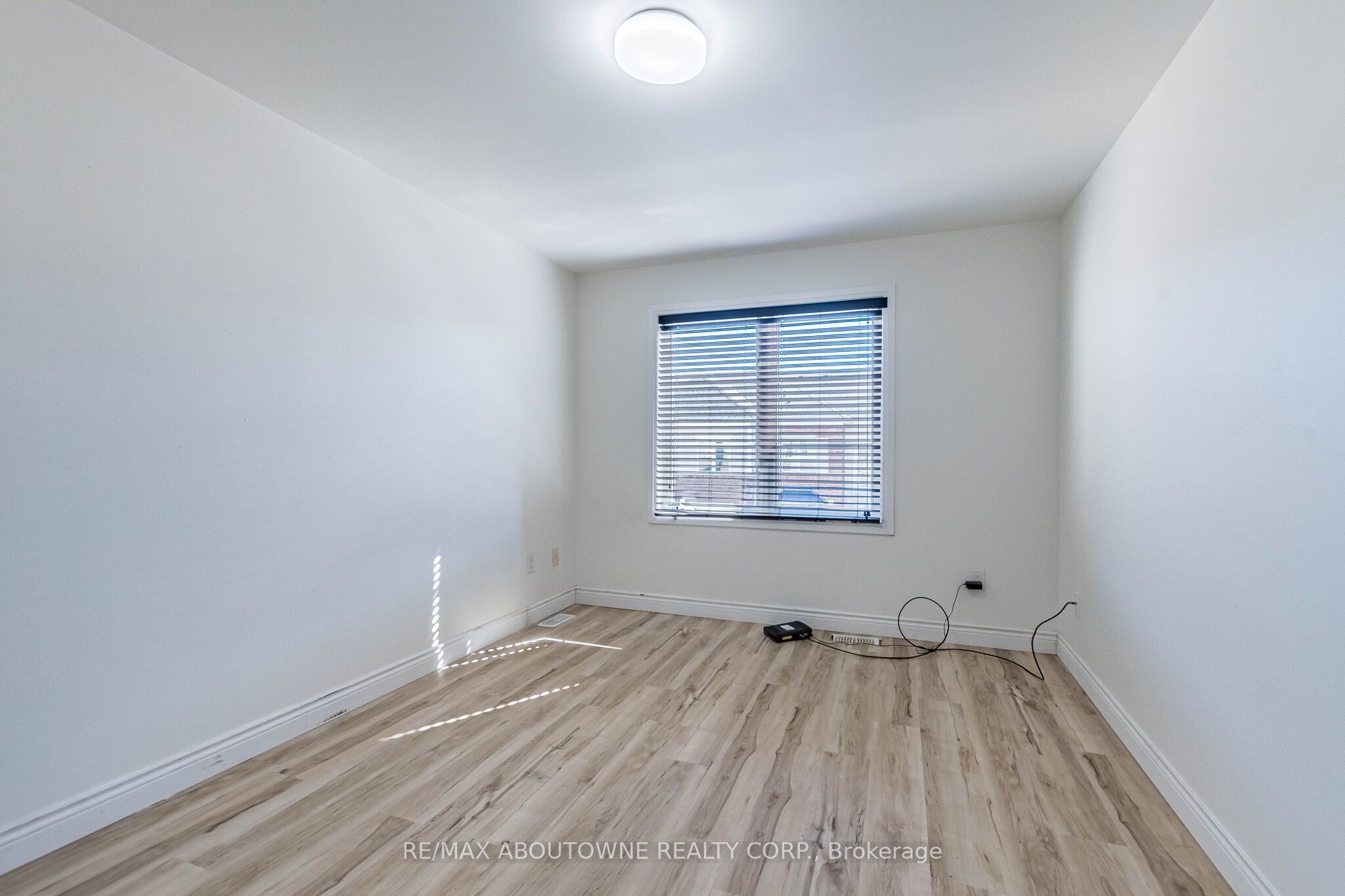 165 Hampshire Way, Milton ‣ W13875306 165 Hampshire Way, Milton ‣ W13875306