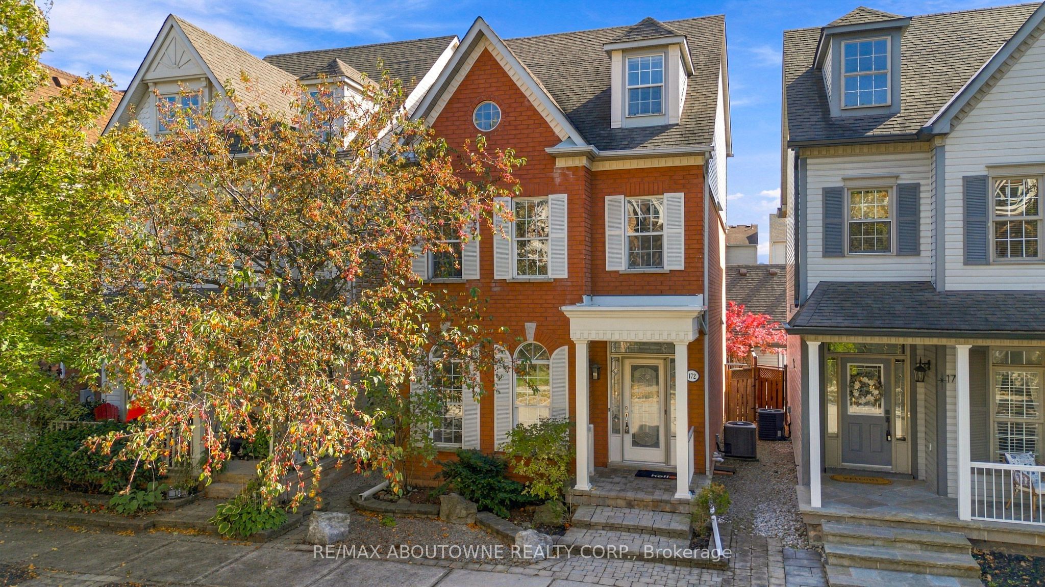 172 Roxton Road, Oakville