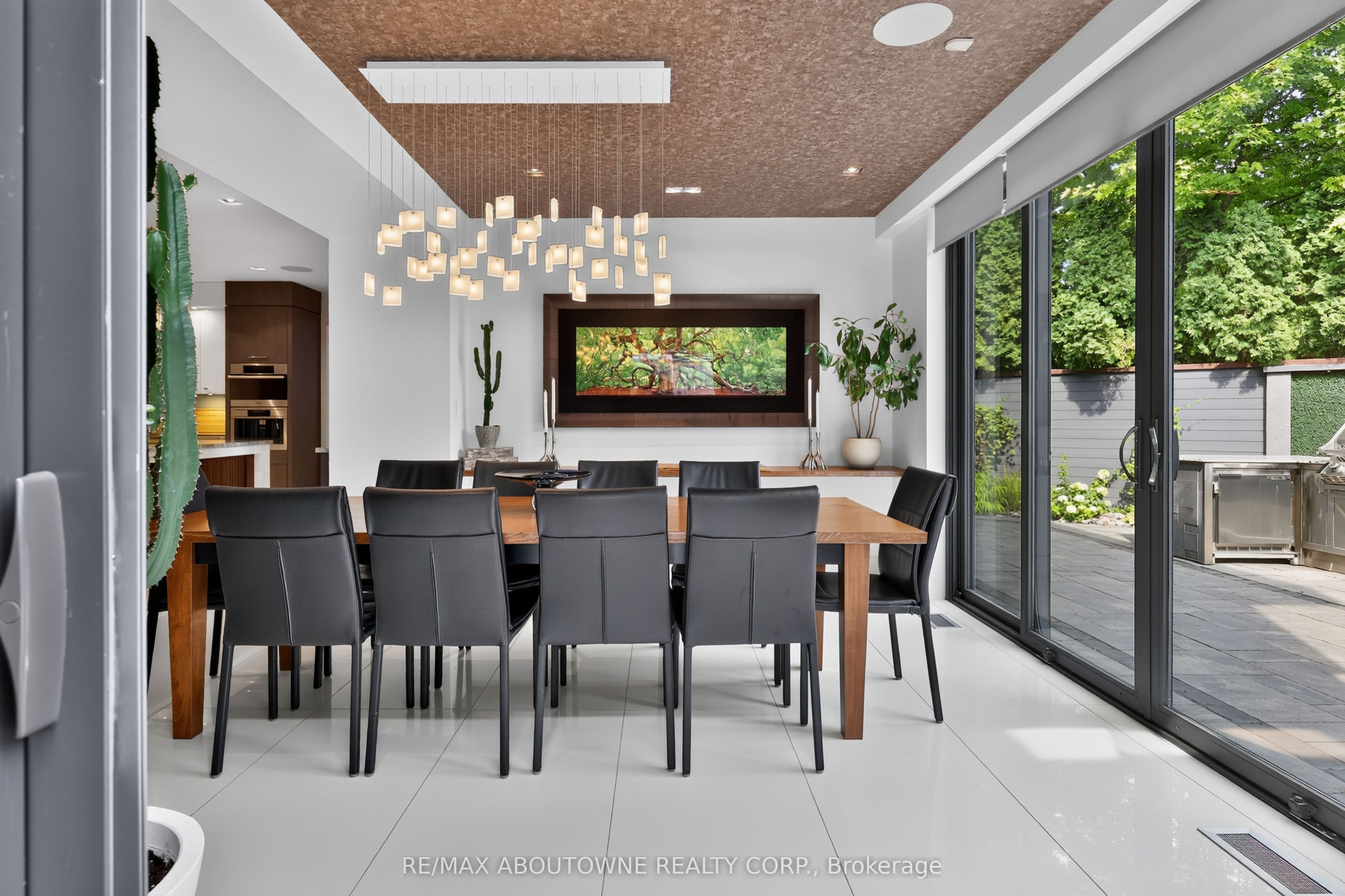 2108 Portway Avenue, Mississauga ‣ W14031286 2108 Portway Avenue, Mississauga ‣ W14031286