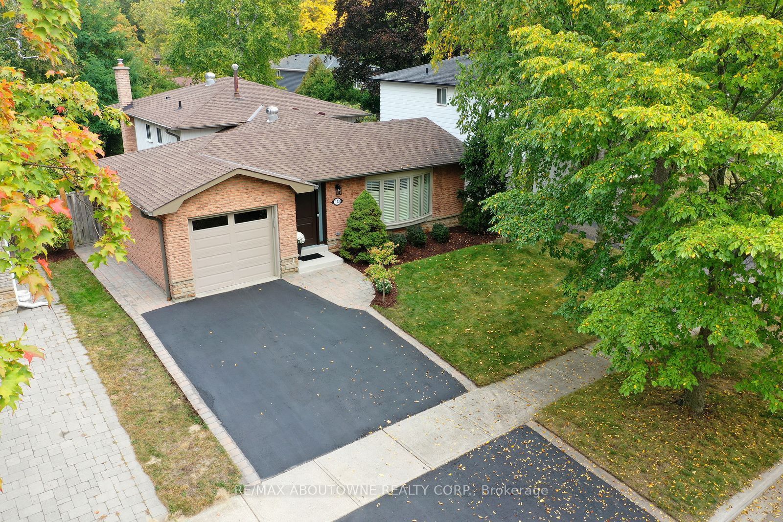 173 Arichat Road, Oakville