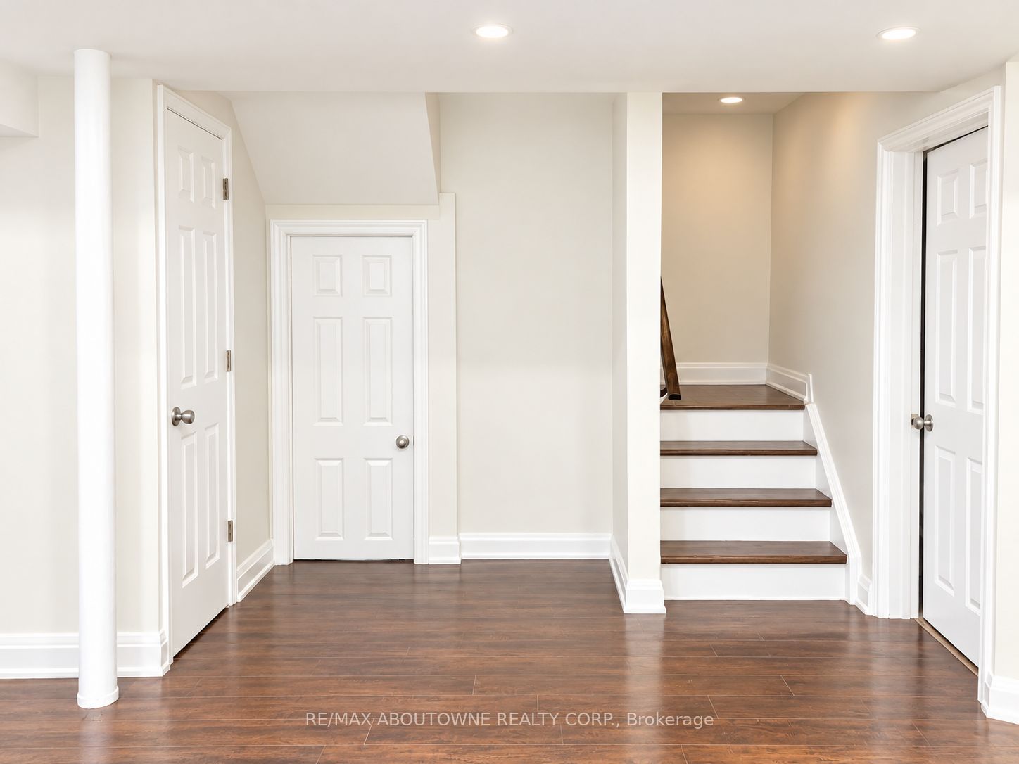 3339 Ruth Fertel Drive, Mississauga ‣ W14090012 3339 Ruth Fertel Drive, Mississauga ‣ W14090012
