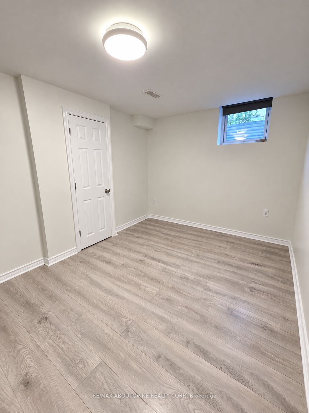 3339 Ruth Fertel Drive, Mississauga ‣ W14090012 3339 Ruth Fertel Drive, Mississauga ‣ W14090012