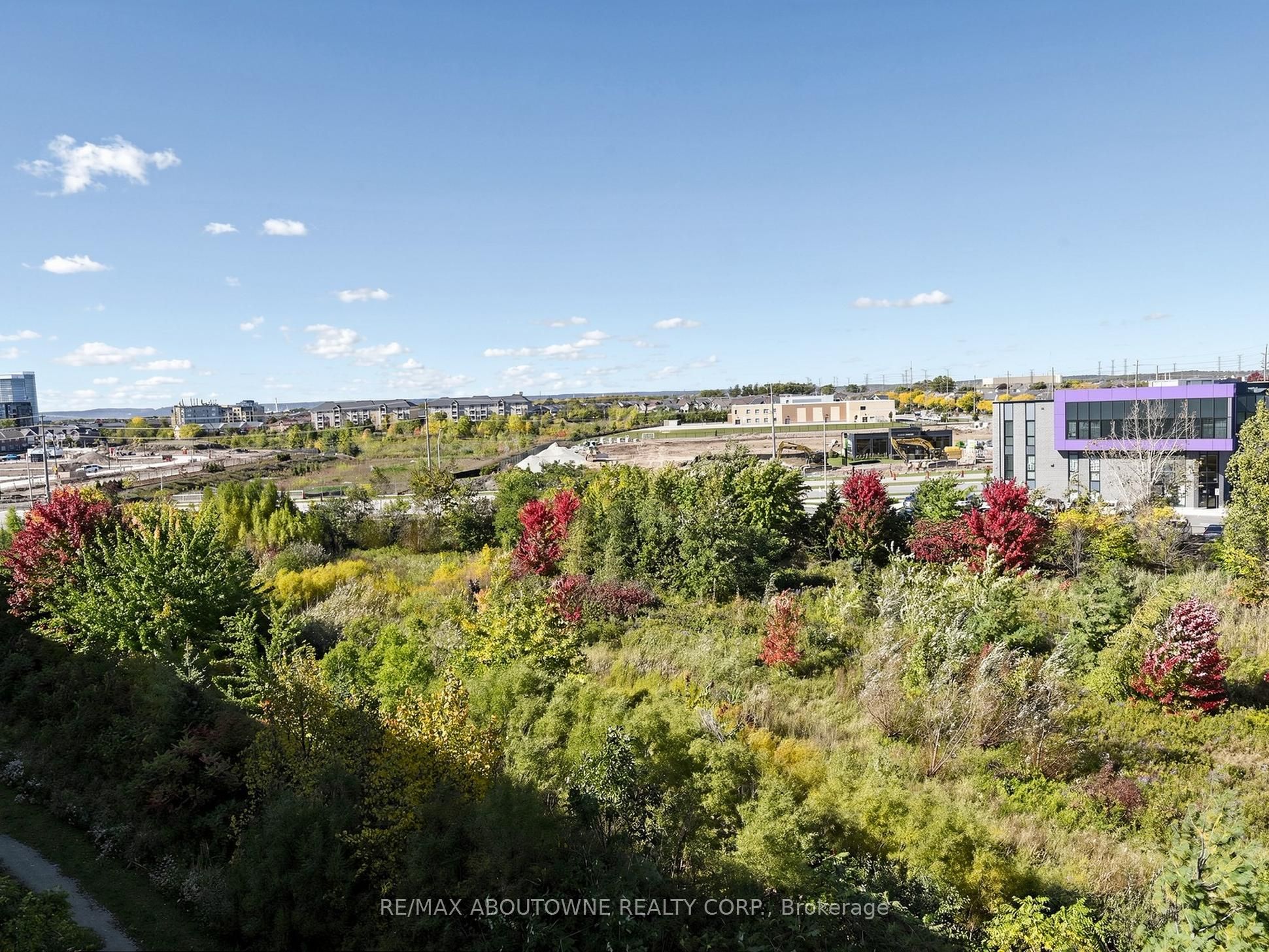 418 – 630 Sauve Street, Milton ‣ W14098714 418 – 630 Sauve Street, Milton ‣ W14098714