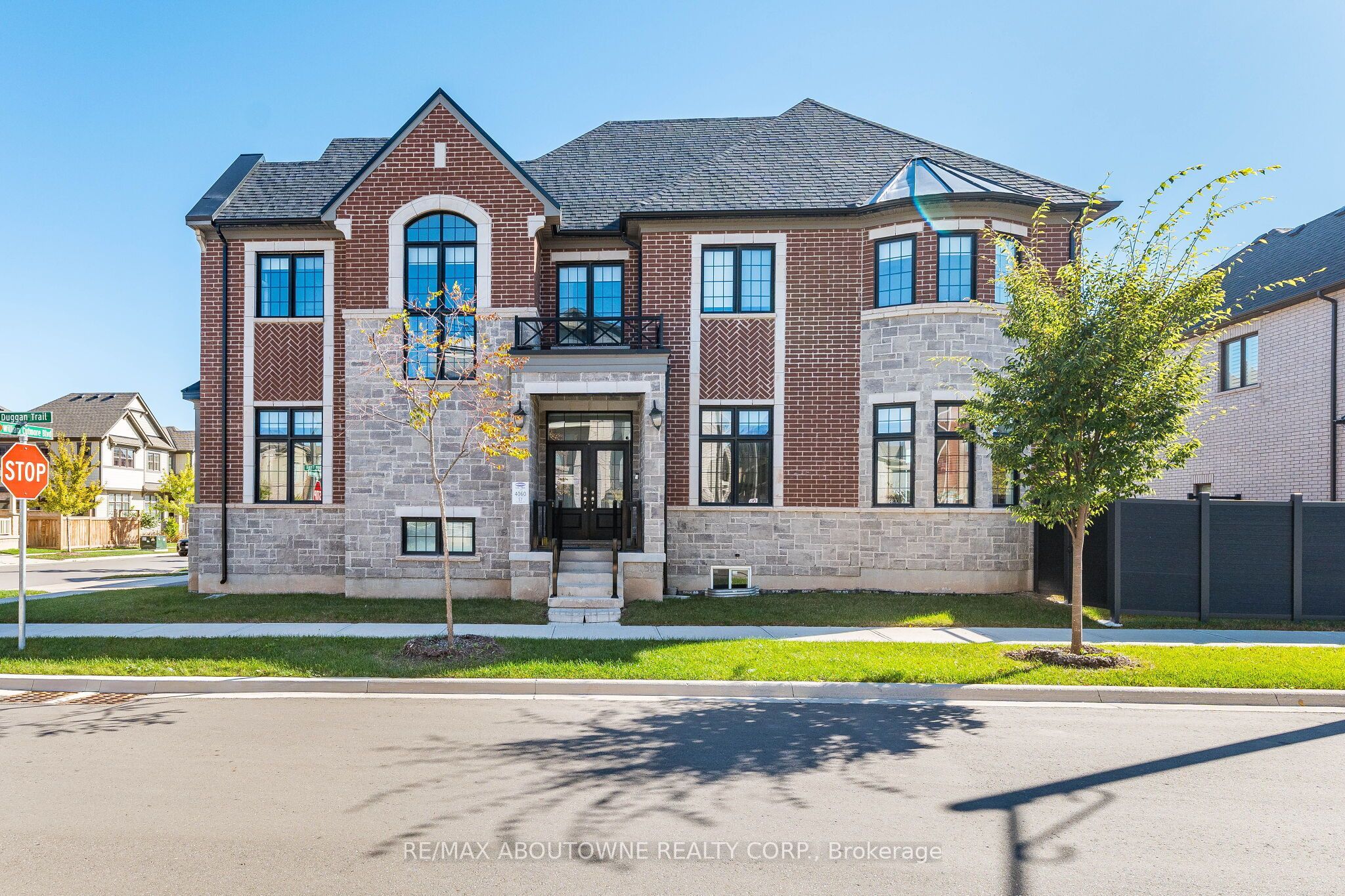 3002 Duggan Trail, Oakville