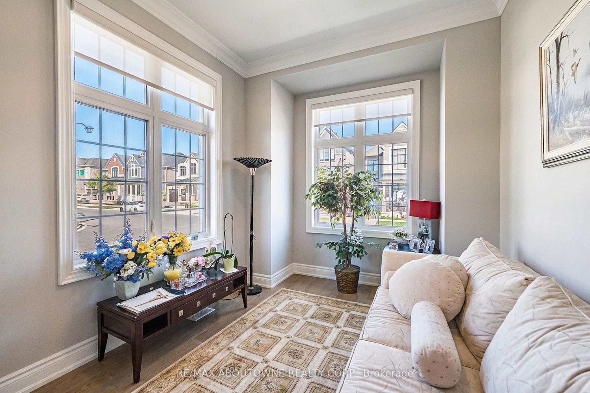 3002 Duggan Trail, Oakville ‣ W14111372 3002 Duggan Trail, Oakville ‣ W14111372
