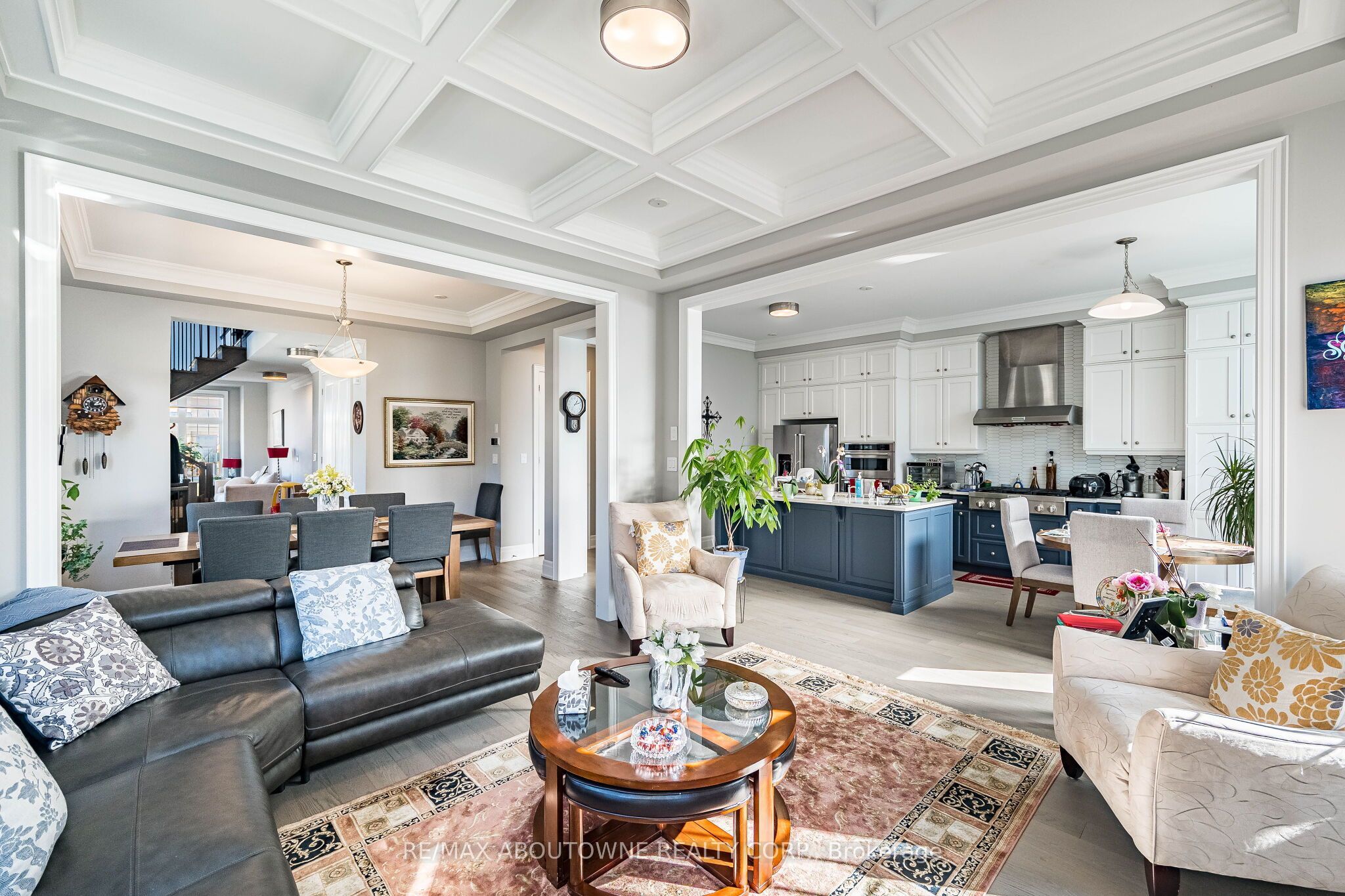 3002 Duggan Trail, Oakville ‣ W14111372 3002 Duggan Trail, Oakville ‣ W14111372