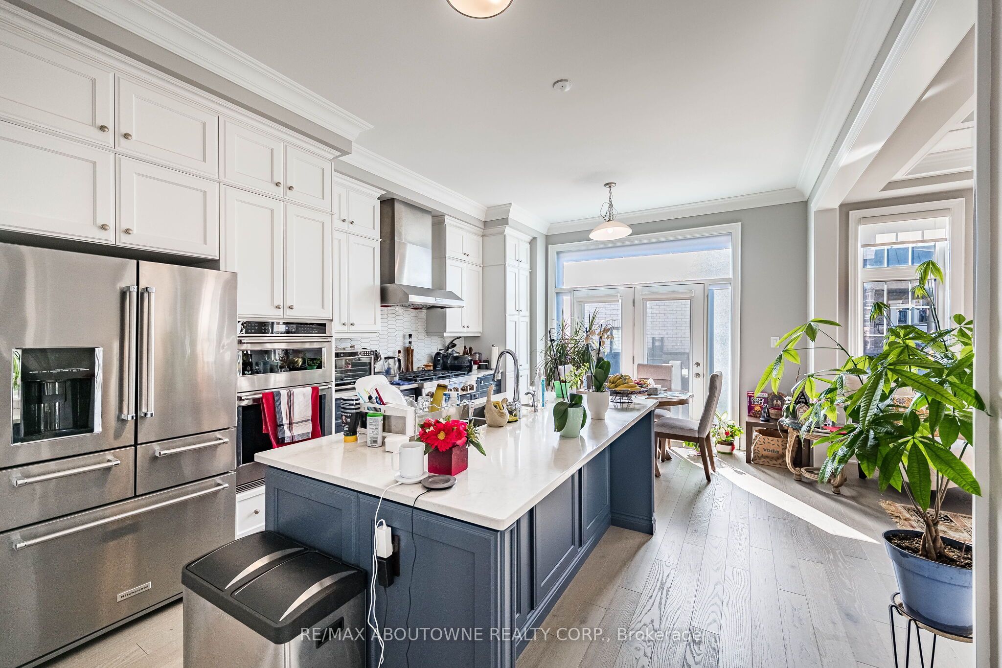 3002 Duggan Trail, Oakville ‣ W14111372 3002 Duggan Trail, Oakville ‣ W14111372