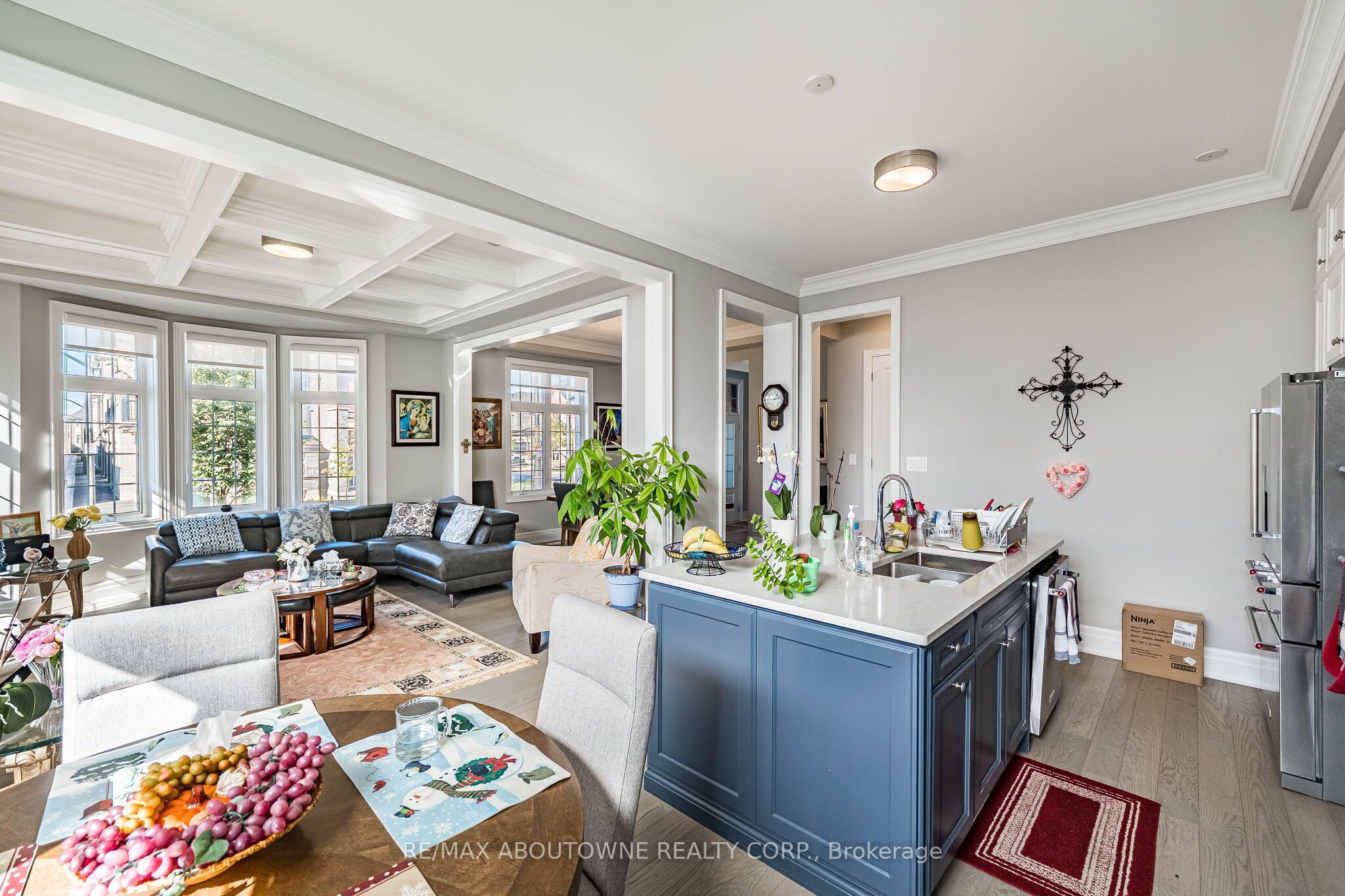 3002 Duggan Trail, Oakville ‣ W14111372 3002 Duggan Trail, Oakville ‣ W14111372